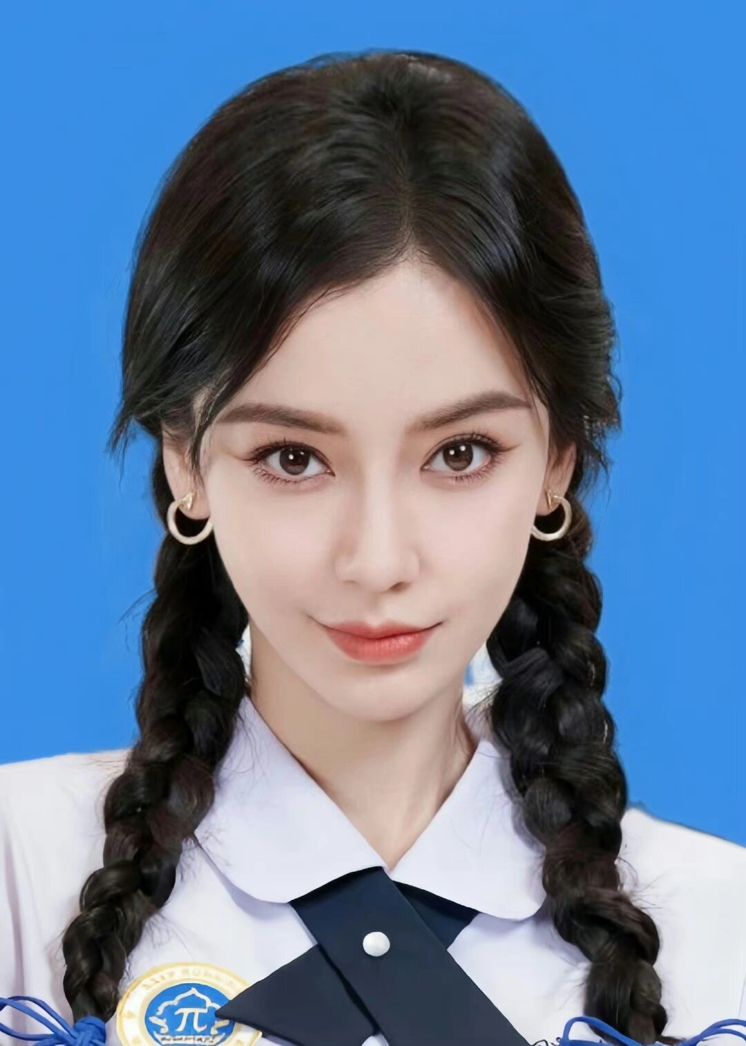 蓝底,证件照angelababy