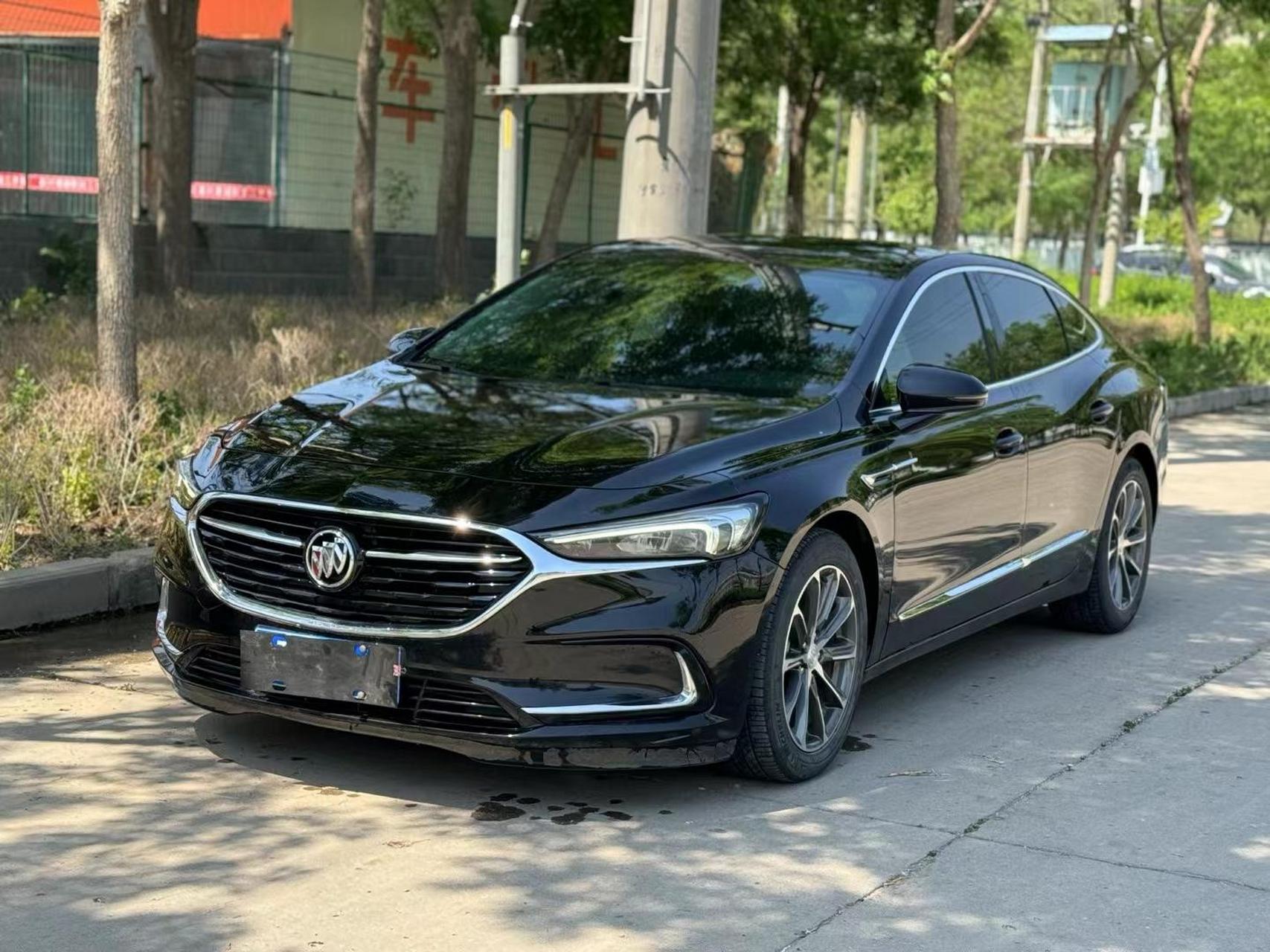 20年别克君越652豪华,2.0t,指导价23.