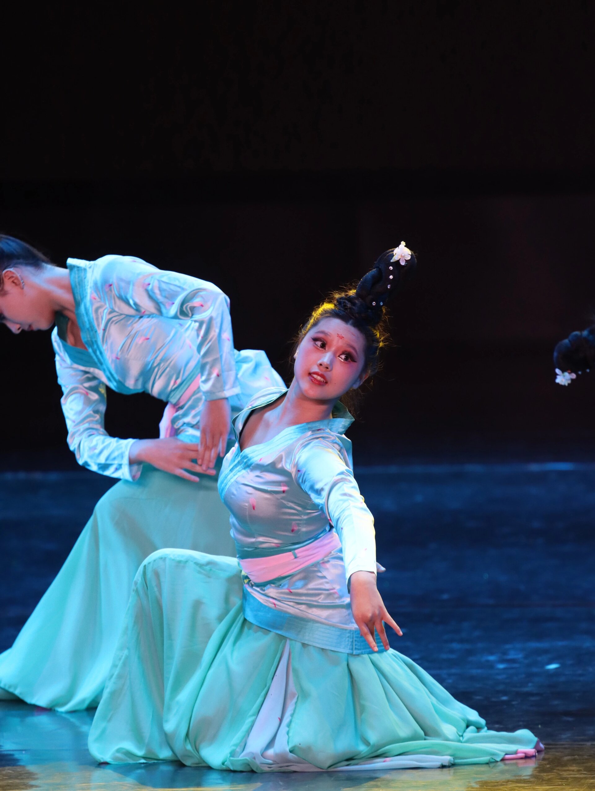 江西艺术职业学院舞蹈系剧目《春水前溪》