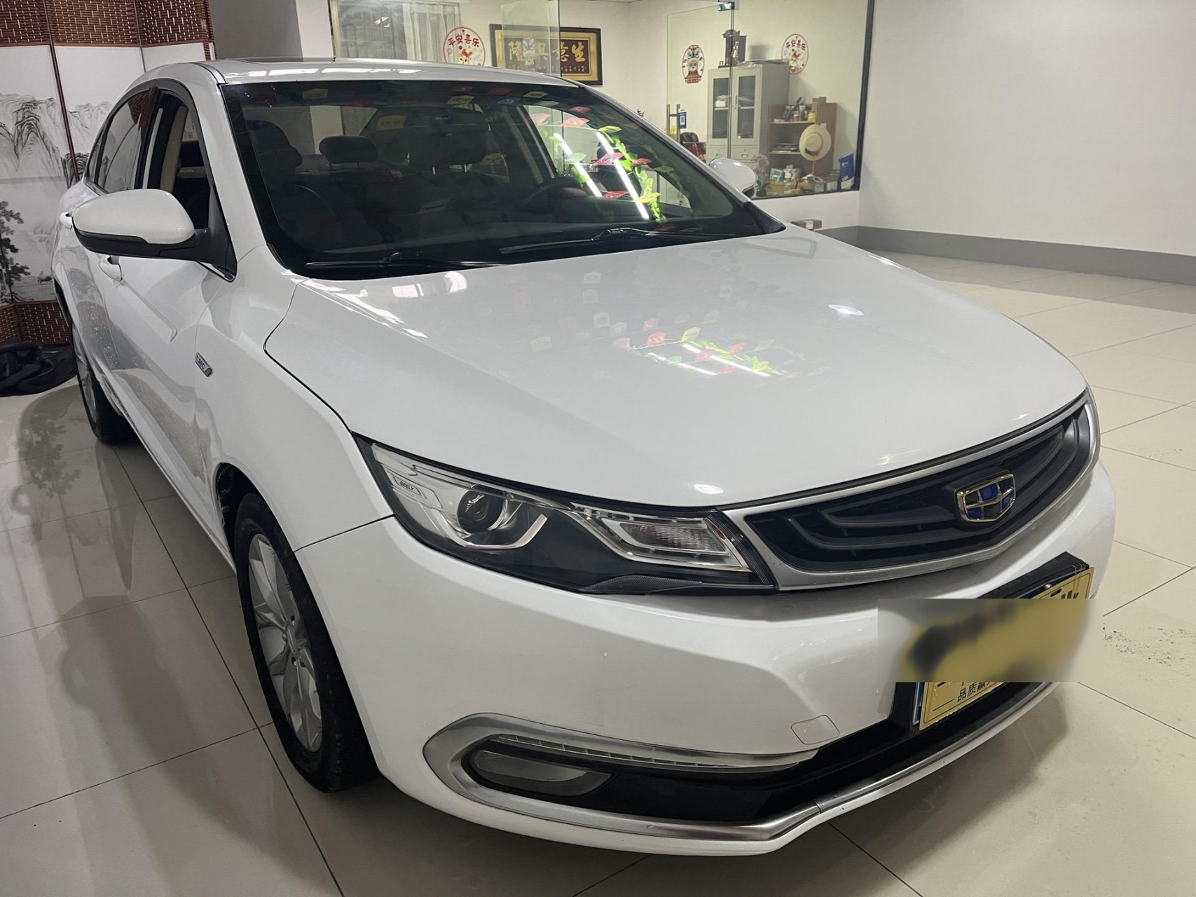 17年 吉利帝豪gl 手动挡 1.3t动力 一手车 费用齐全 3个多