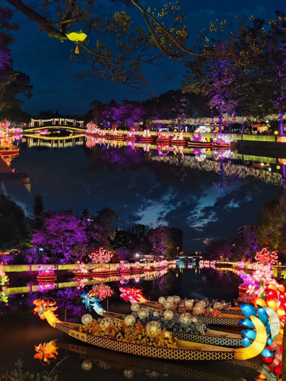 佛山梦里水乡花月夜图片