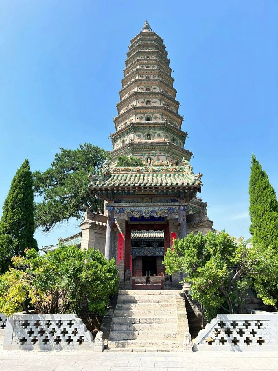 为什么广胜寺要逛3个小时 广胜寺在临汾人文景点里算很大的了 广胜寺