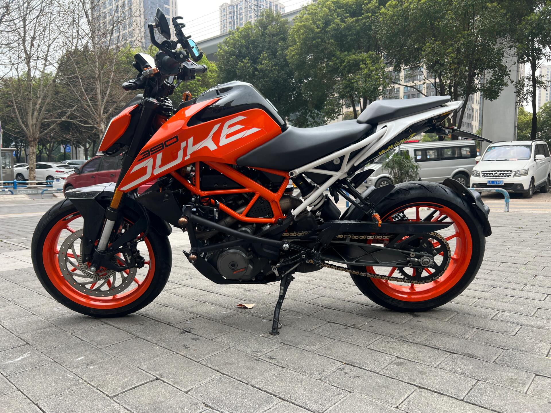 ktm390duke降座高图片