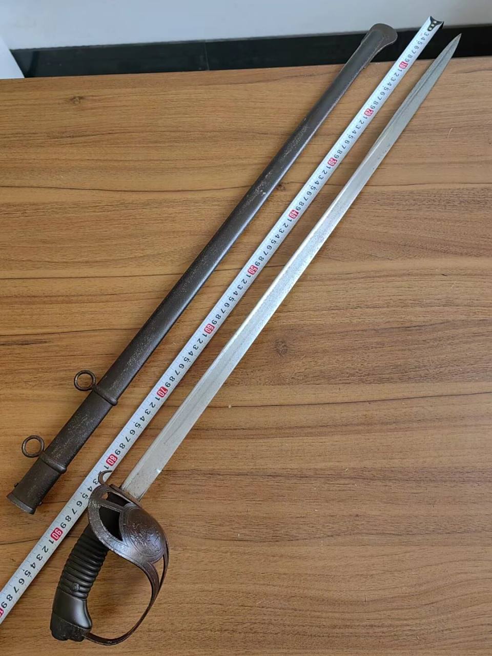 清末北洋新军骑兵刀 清末北洋新军骑兵刀,当时专门从德国索林根兵工厂