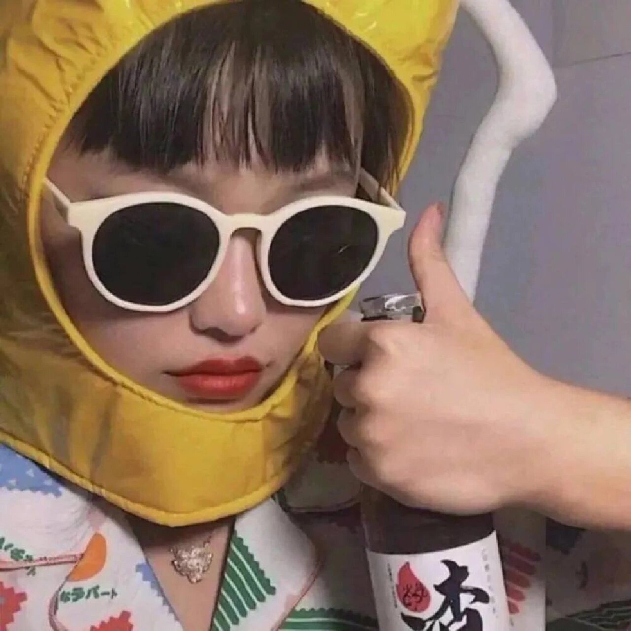既可爱又沙雕的女生逗比头像      既可爱又沙雕的女生逗比头像