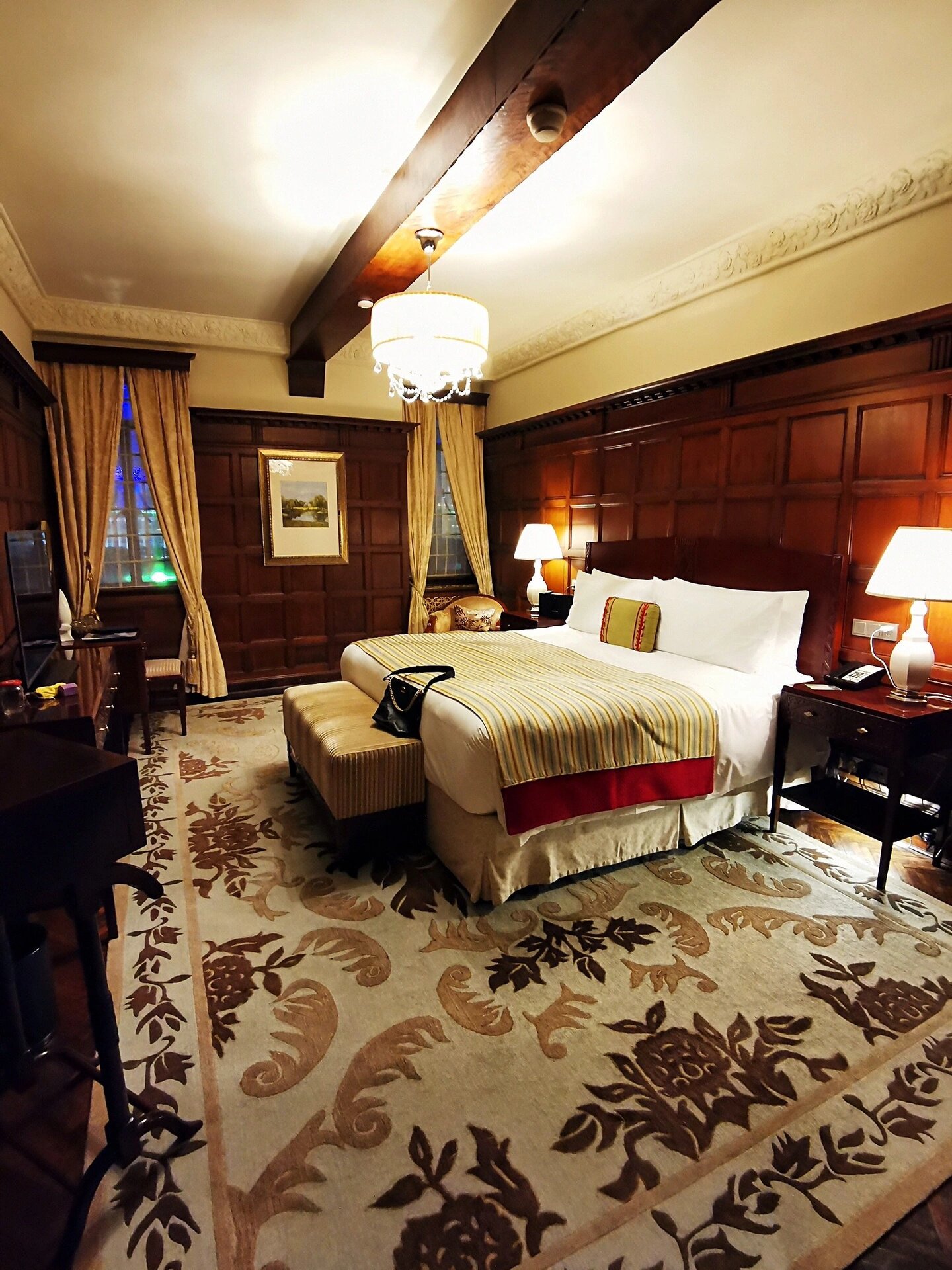 02-12入住和平饭店英国套房