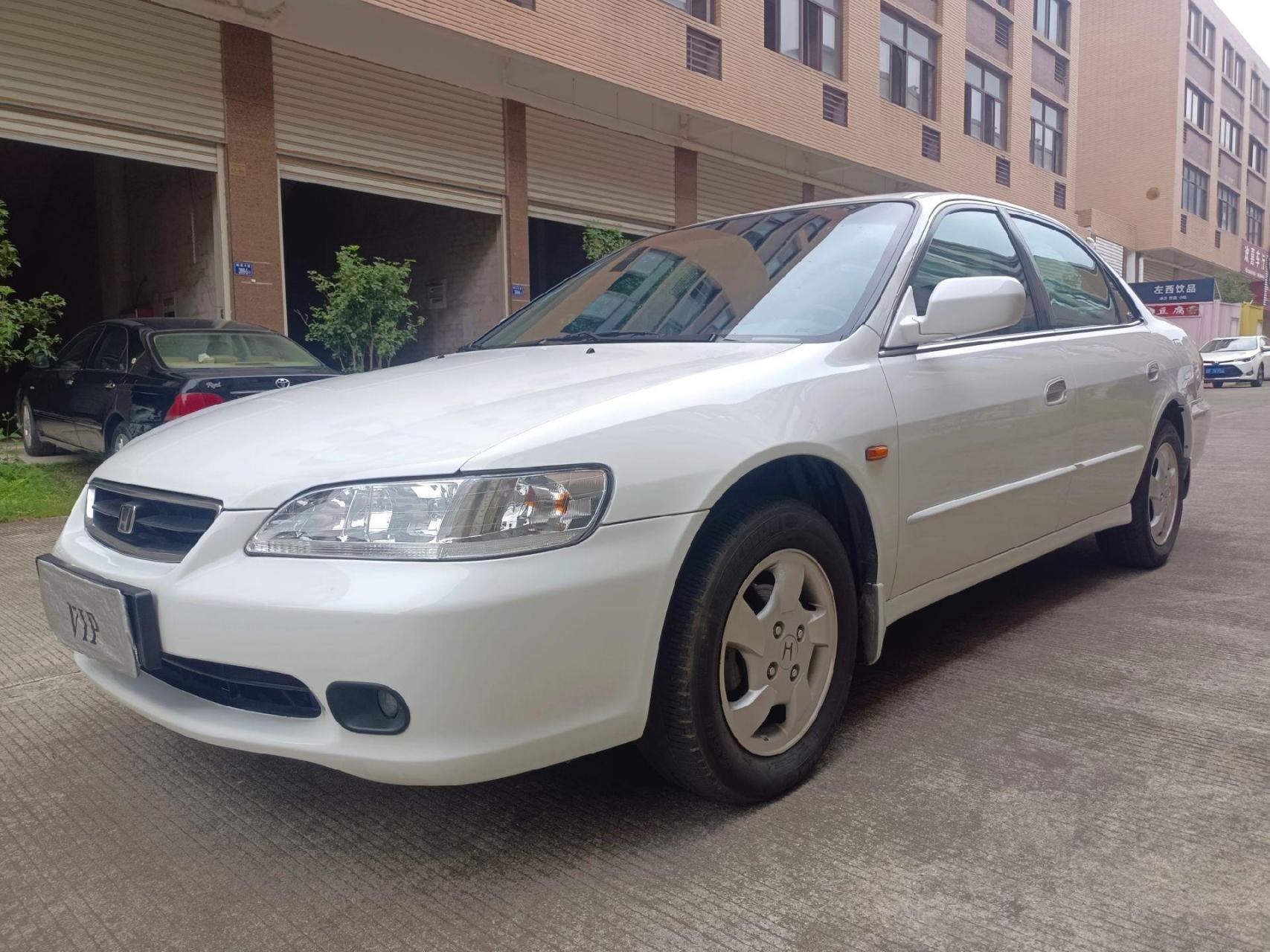 2002年本田雅阁!情怀满满!全款:1.98万!