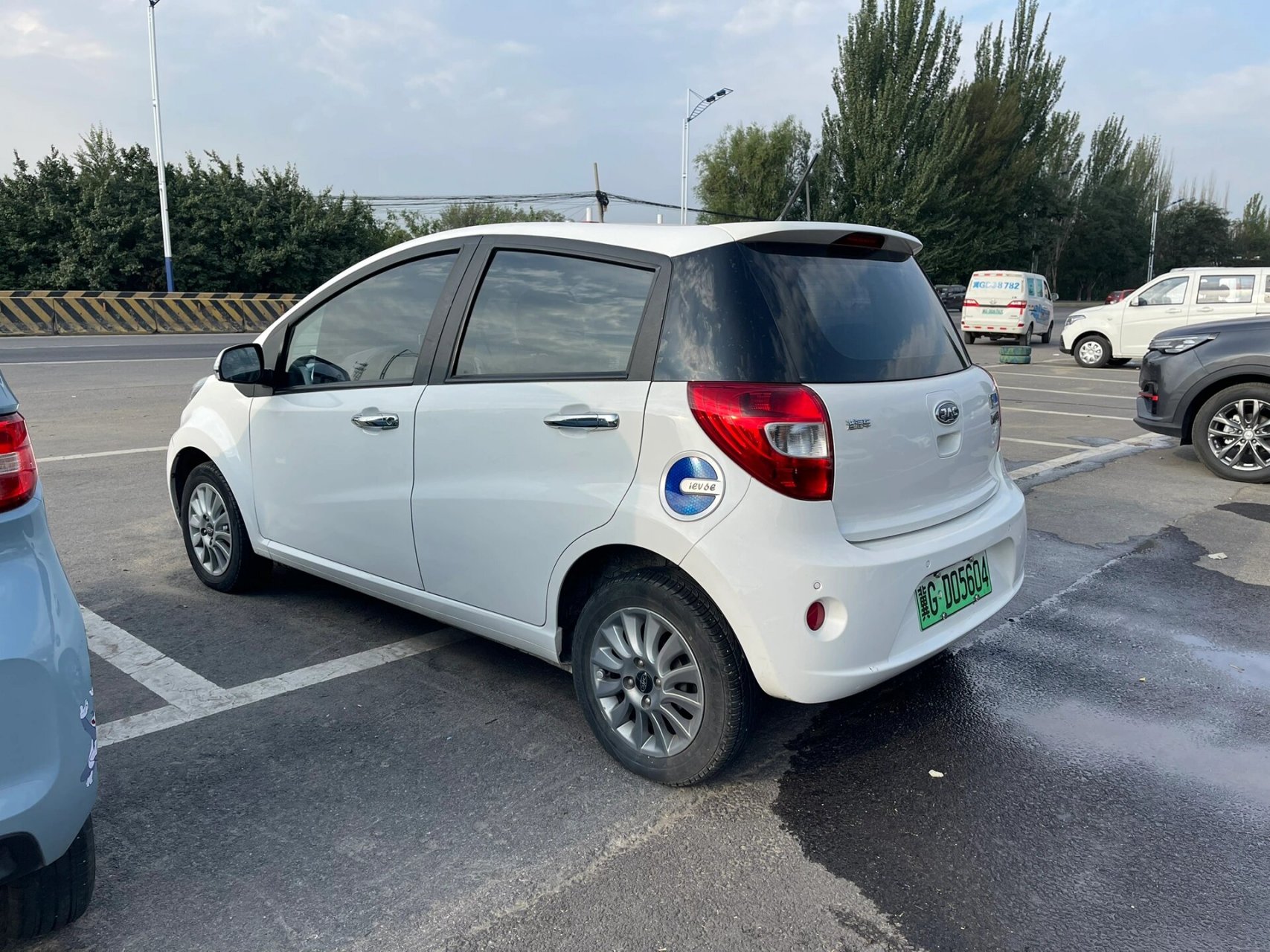 新能源汽车 电车 江淮6e 17年江淮6e快慢双充 续航200公里安全行驶3万
