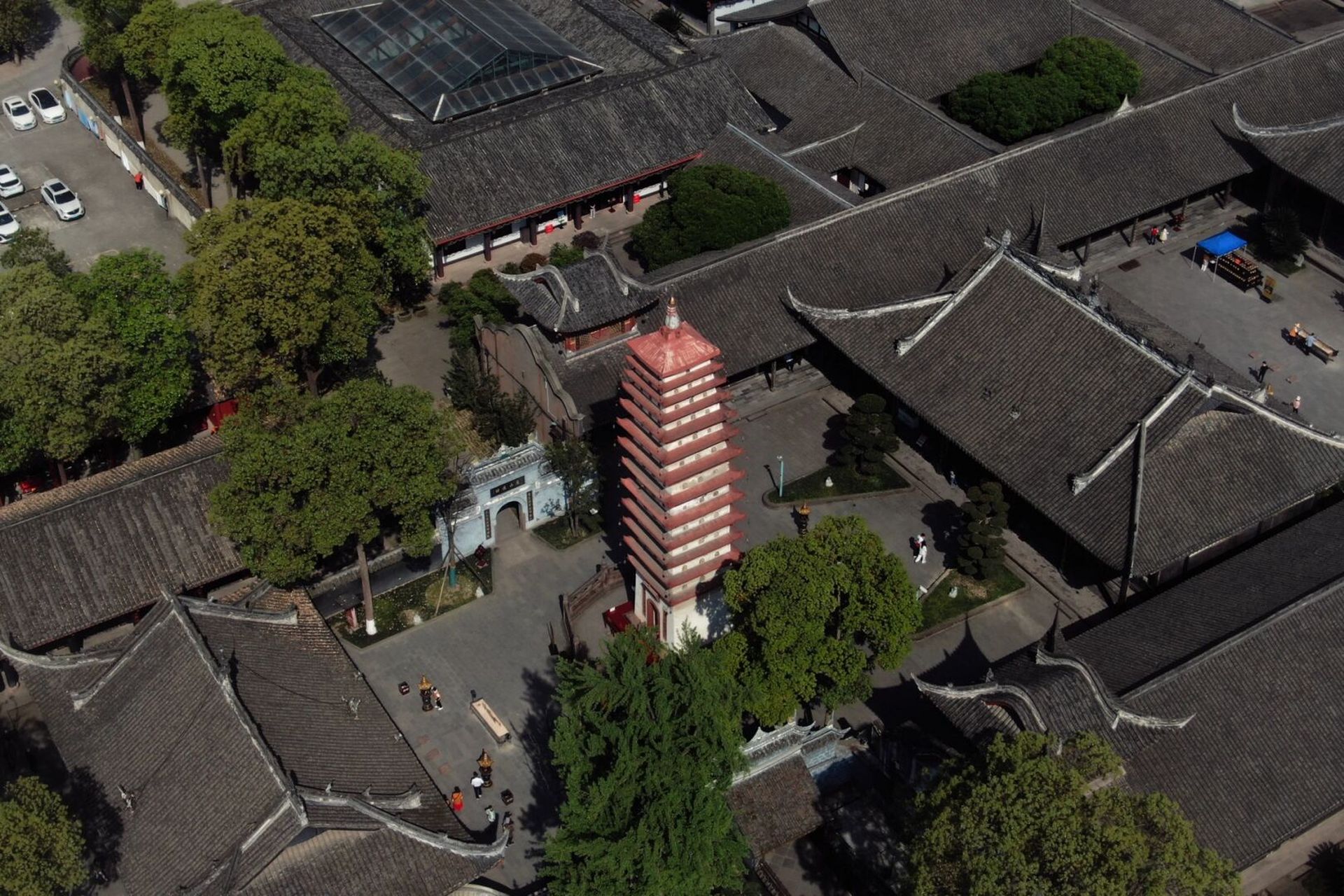 新都宝光寺始建于隋代,现为清代重建遗存