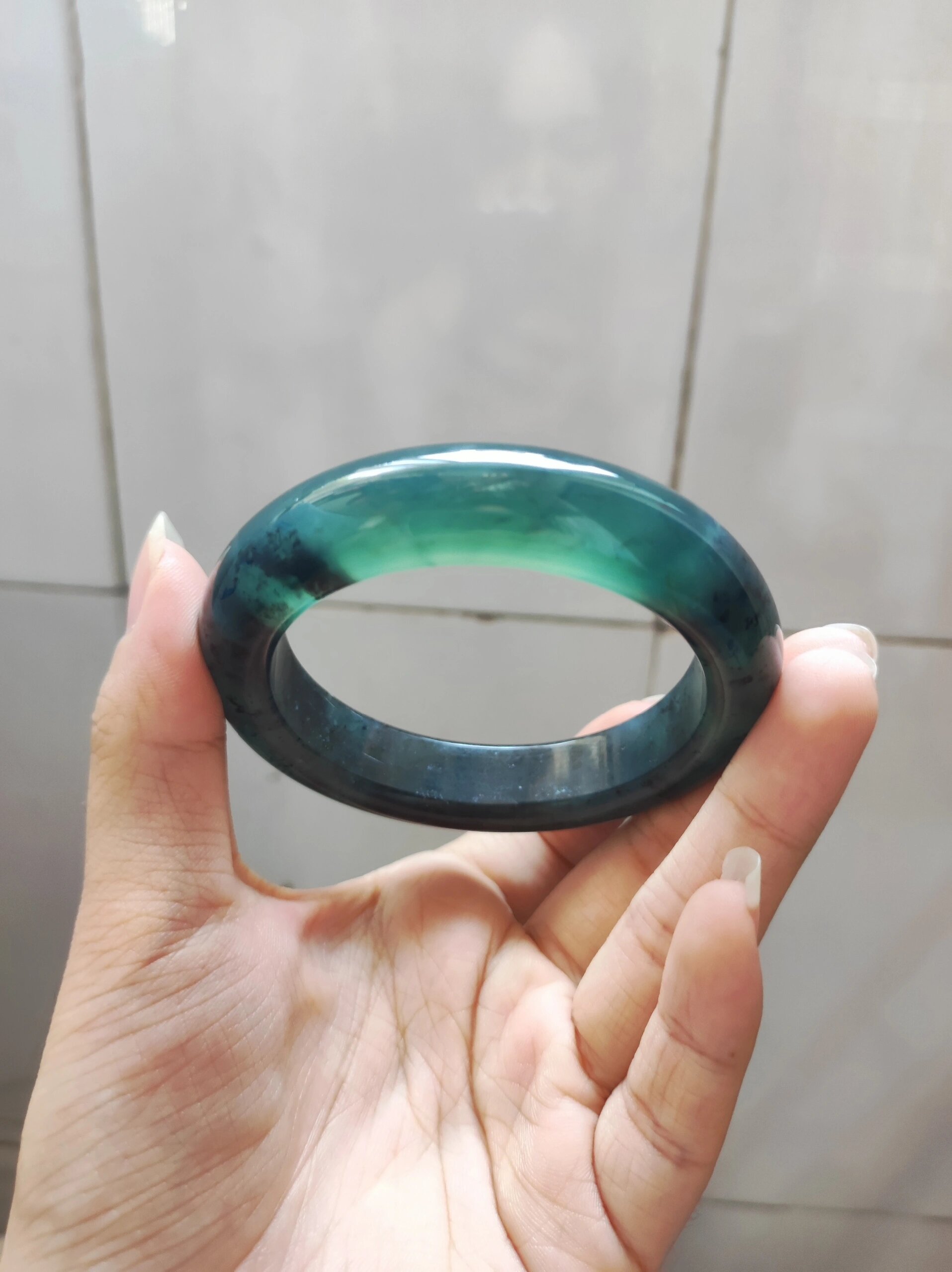 7979岫玉花玉蓝水手镯