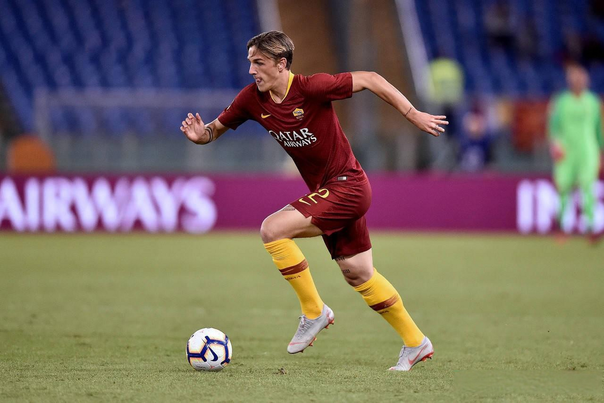 头条创作挑战赛 扎尼奥洛成功的将自己作死 23岁的意大利天才扎尼奥洛