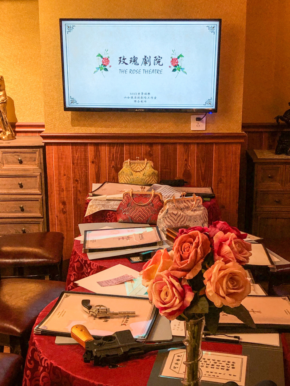 汕头探店|实景剧本杀明侦迷必玩玫瑰剧院 热爱推理类密室逃脱的lisa