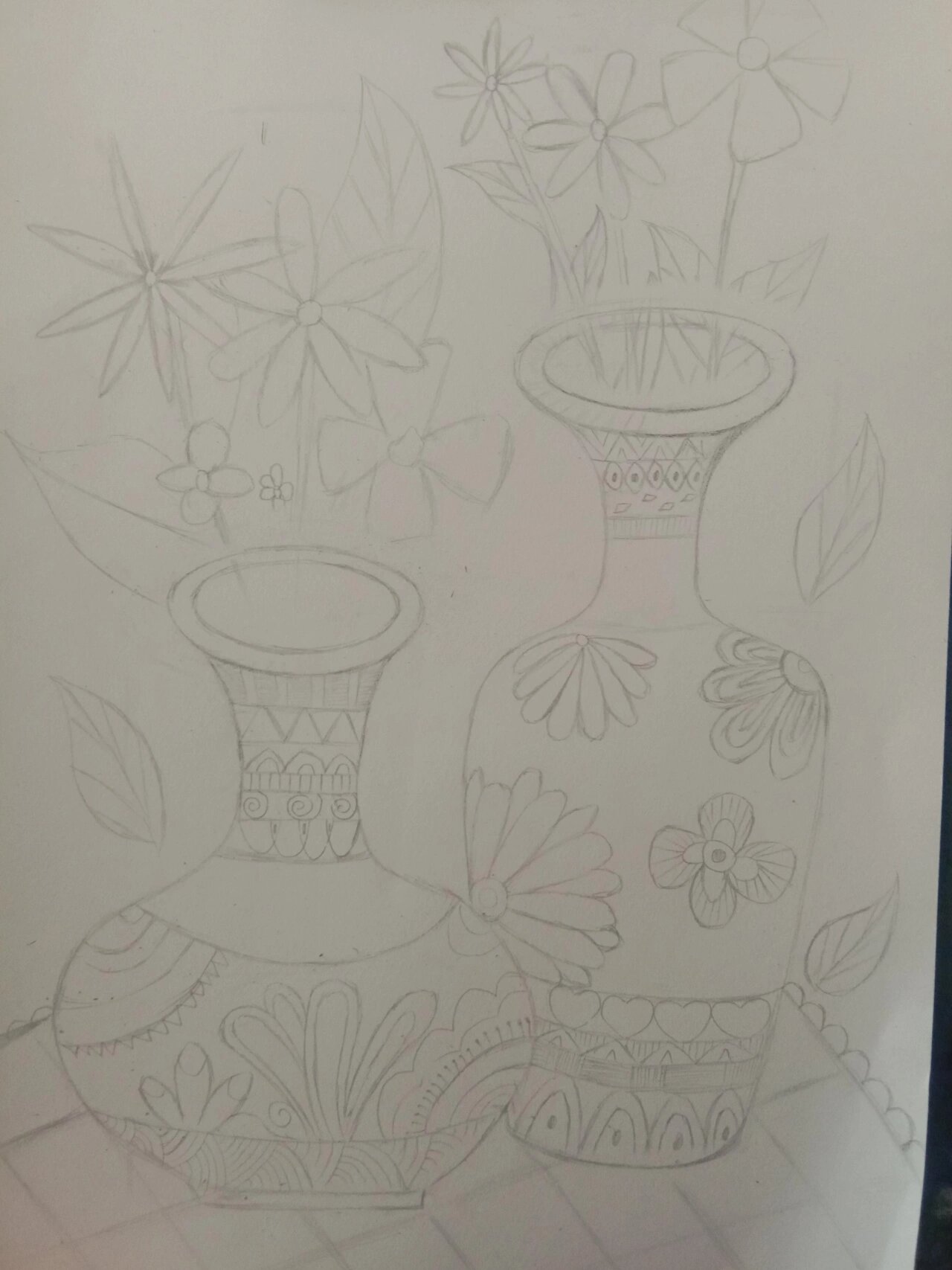 花瓶黑白线描画