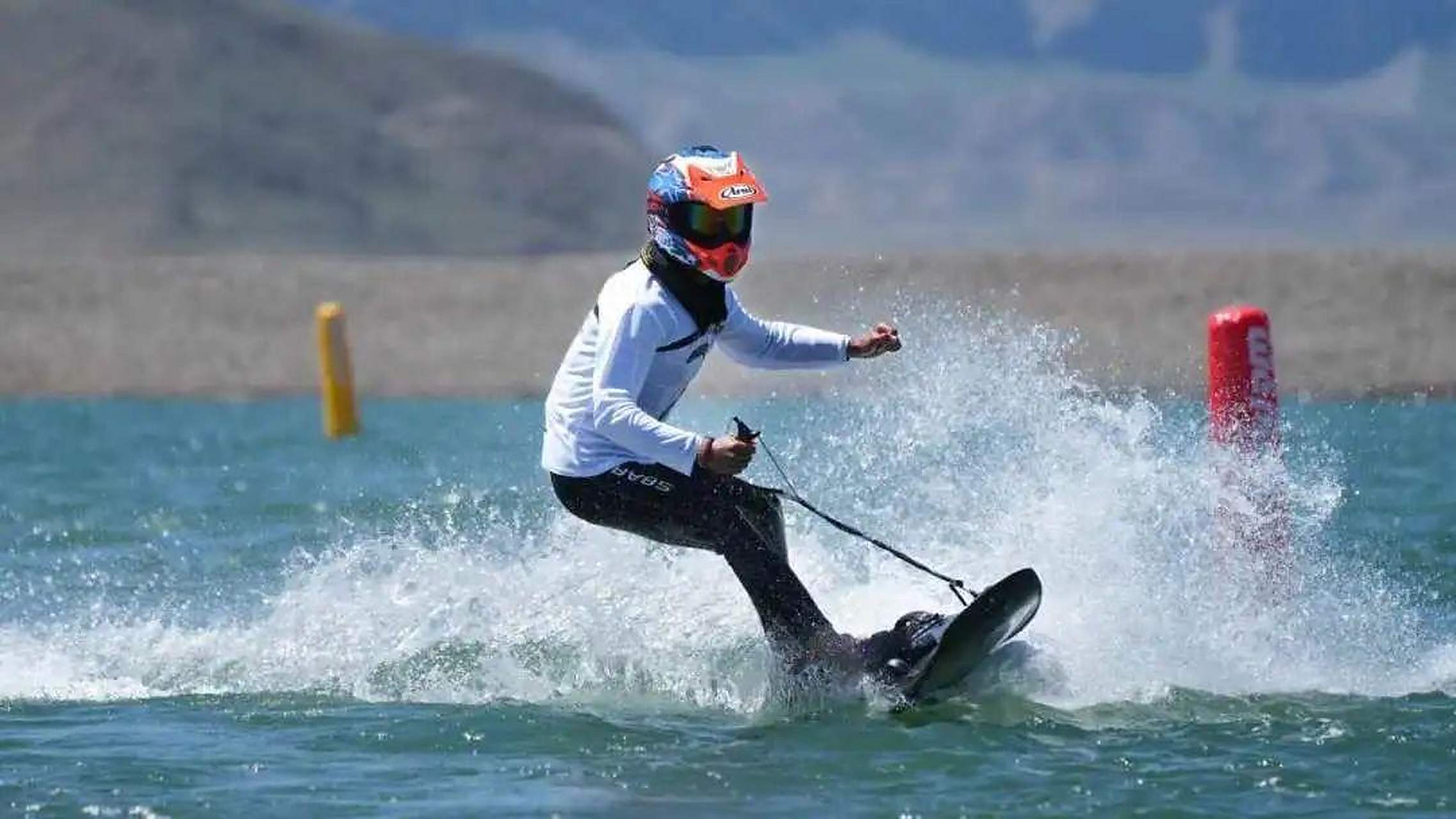 唐山身边事# 【全国电动冲浪板联赛落户曹妃甸"揽月湾"】2023年全国