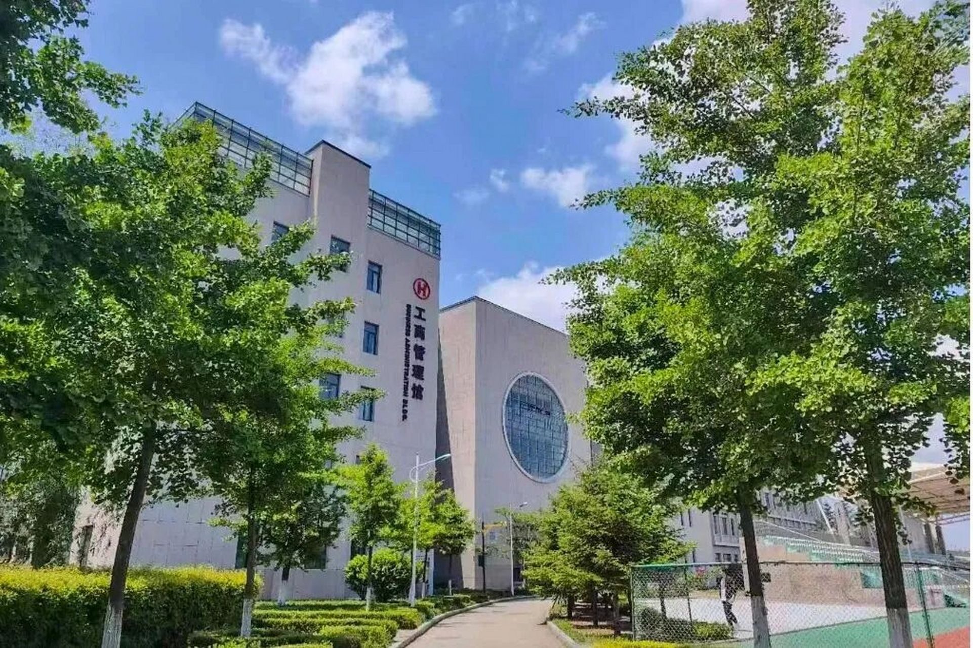 机电职业技术学院 欢迎大家报考辽宁机电职业技术学院 华孚仪表学院