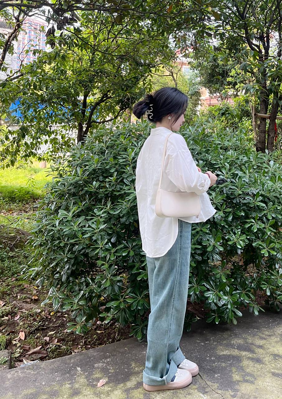 155 小个子|白衬衣牛仔裤被自己背影帅到!