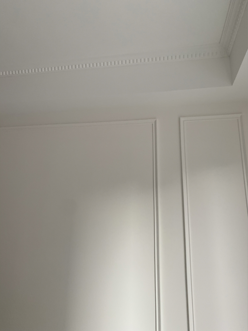 全屋乳胶漆→立邦珍珠白 装修前就一直在看,米色的墙漆 由于立邦的奶