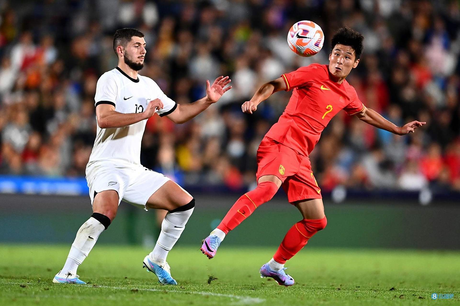 52万欧,武磊一人200万欧)  缅甸首发平均身价:12.5万欧(总137.