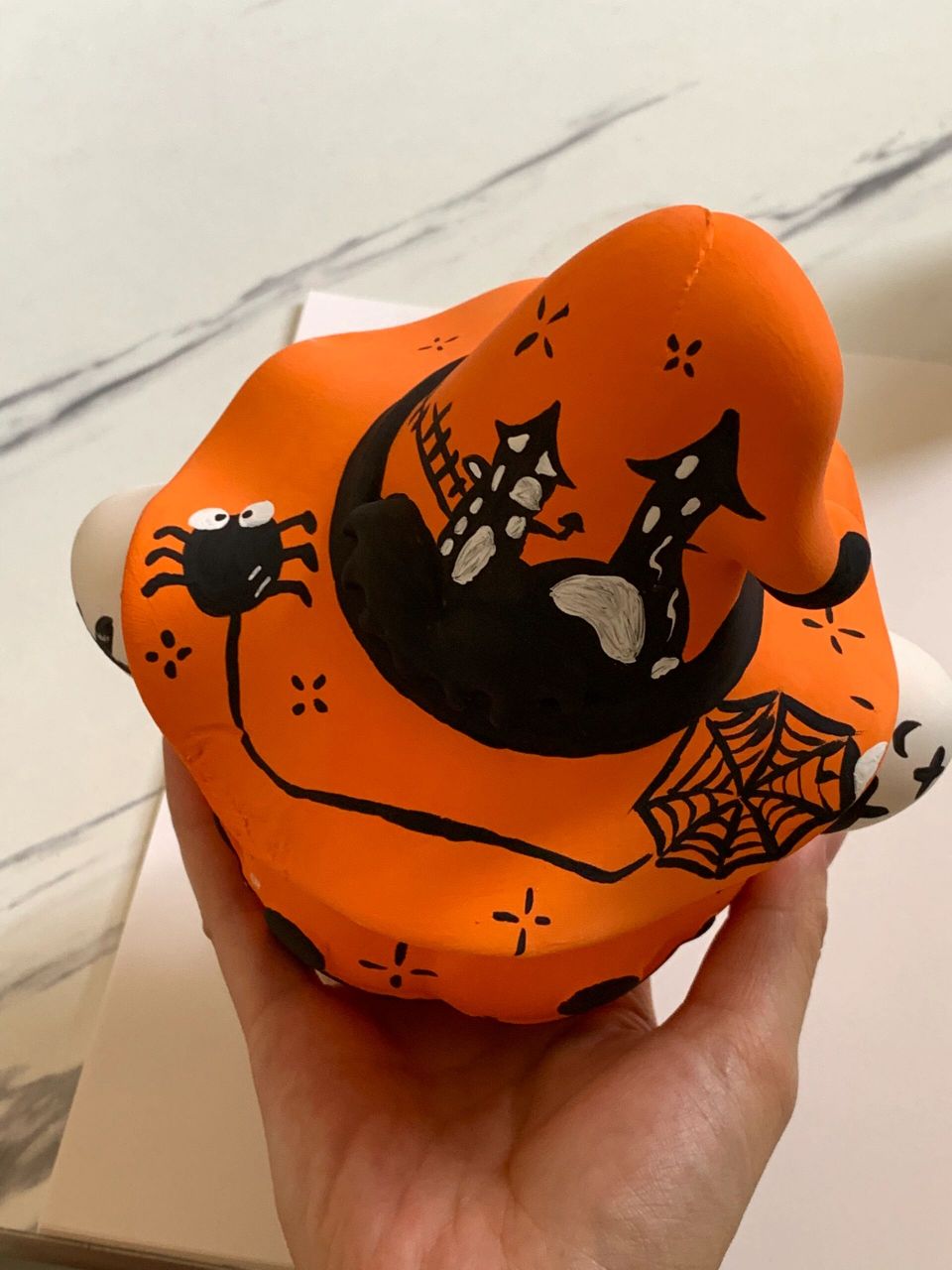 南瓜玉桂狗/石膏涂鸦半成品99 这是我的画的石膏娃娃,想看看你们画