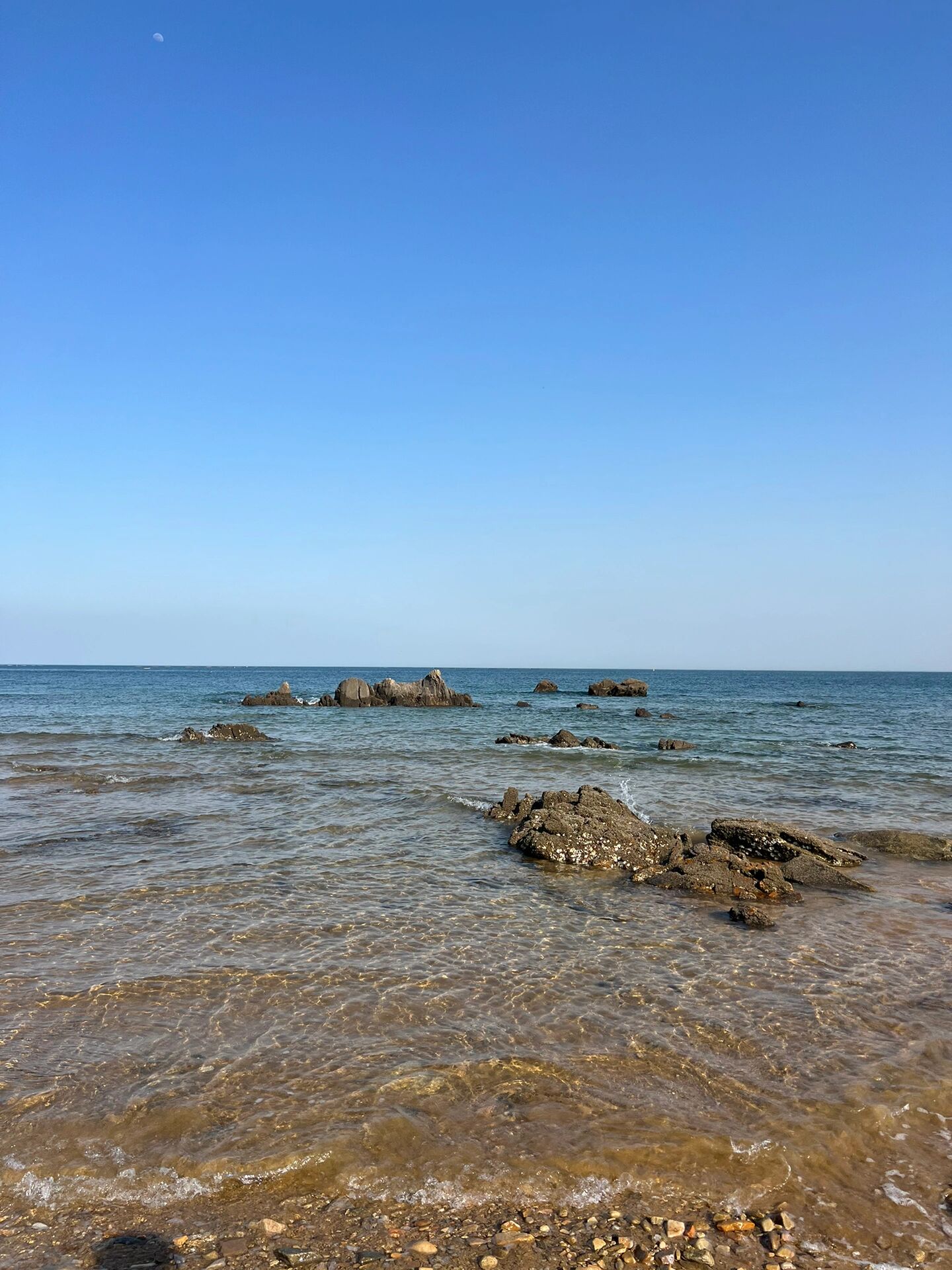 遛娃|在黄岛银沙滩 找一处宁静的海 99青岛市黄岛区 银沙滩 门票