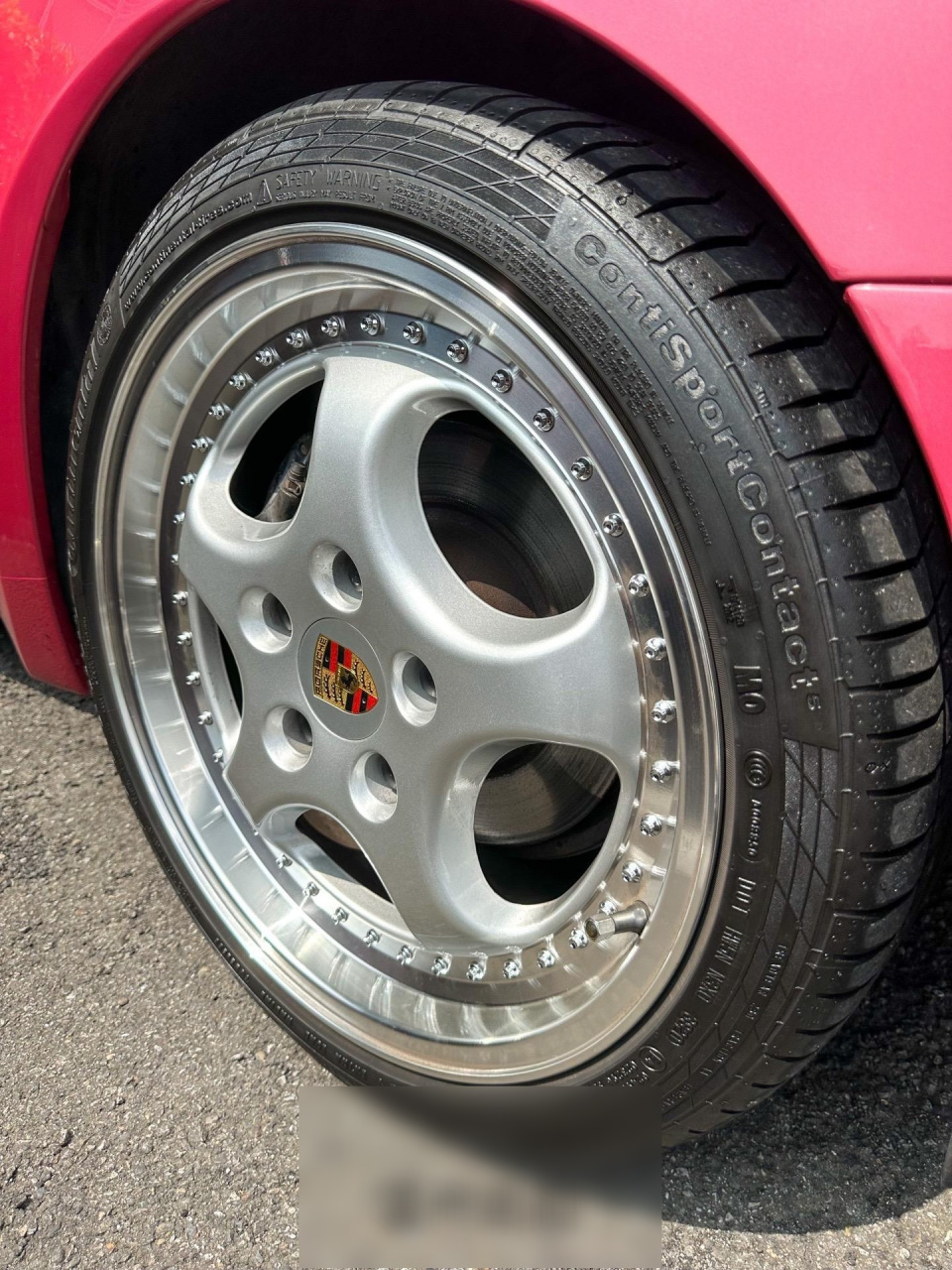 超少见的经典跳灯保时捷994车型,这台车来自上世纪80年代,这台车最