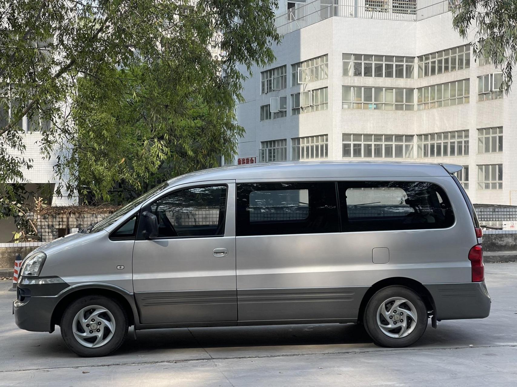江淮瑞风7座mpv:2.