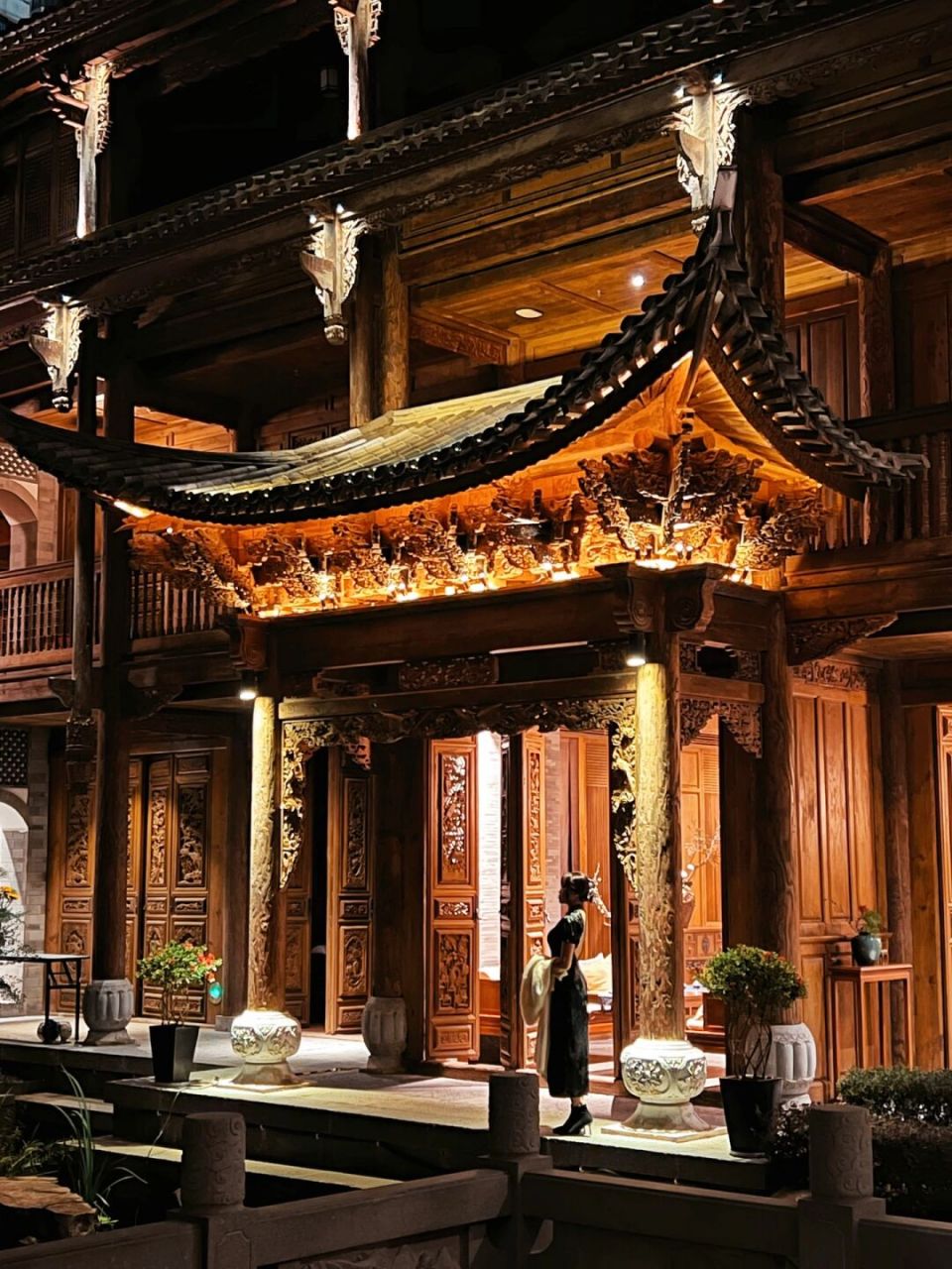 御姐云南建水旅游|建水和院世御精品酒店 	 01不愧是建水必住酒店