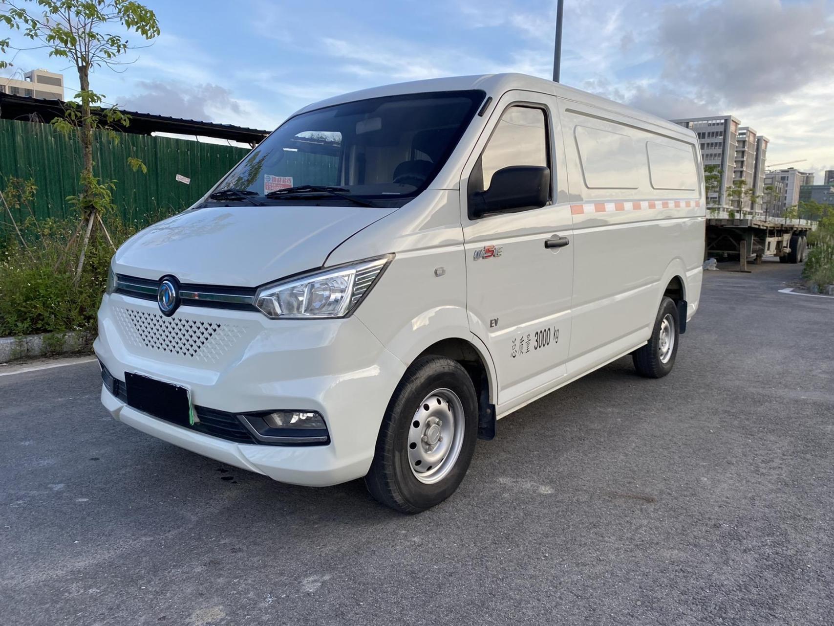 东风·御风em26·新能源 4.8×1.7×2.06 载重1.5吨 --车厢6.