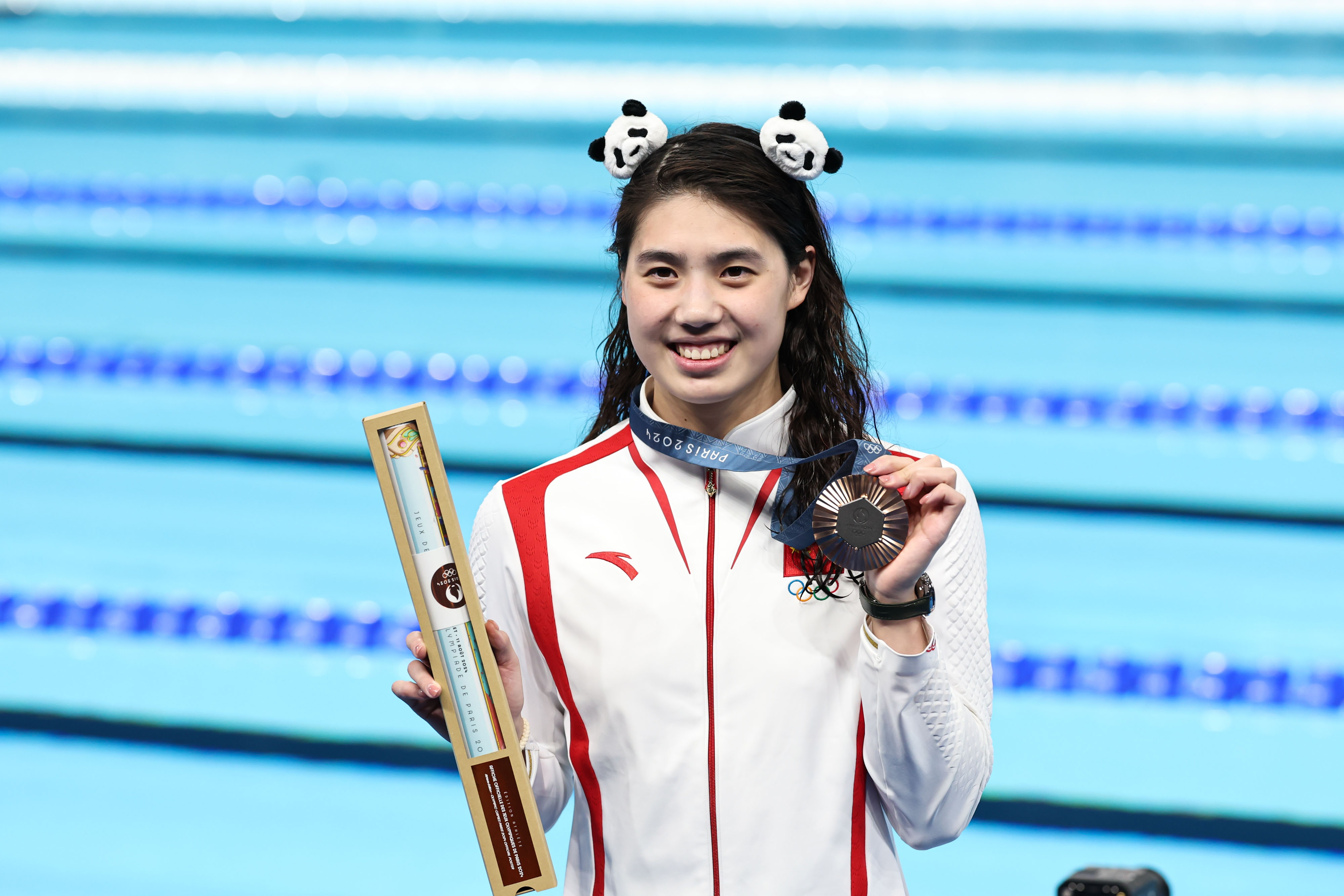 张雨霏领奖台钉子户# 张雨霏代表中国队女子4×10