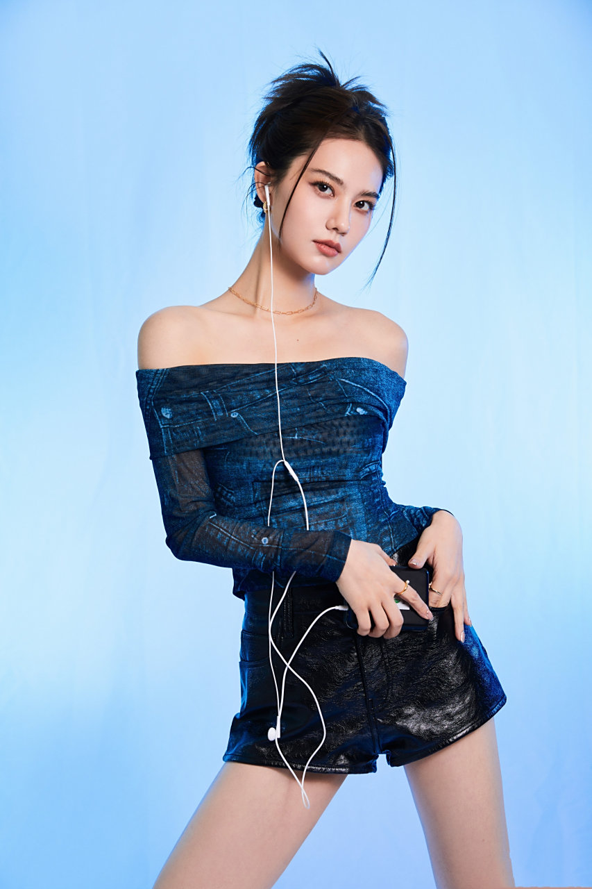 姜珮瑶,男人装写真