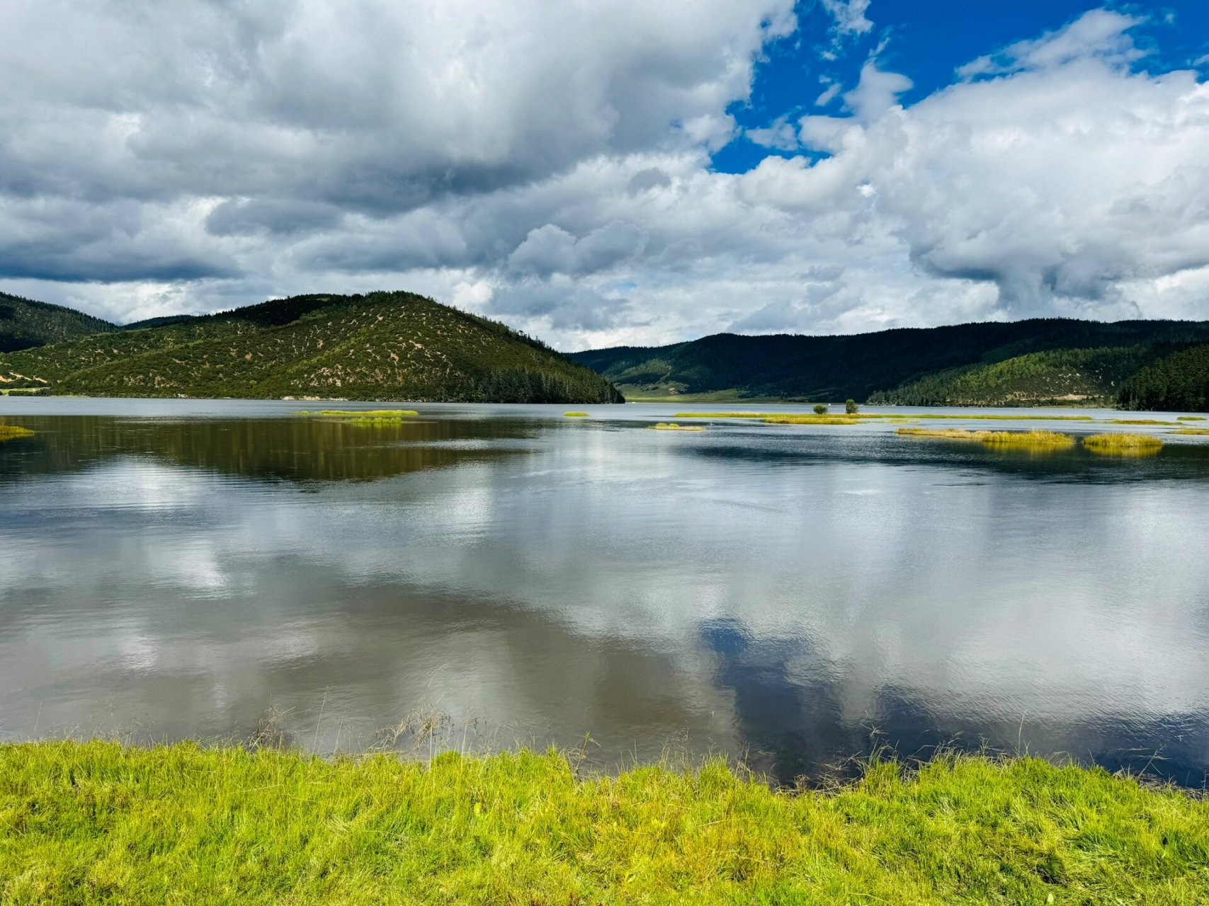 云南,位于我国的西南部,是一个风景秀丽,文化丰富的地方