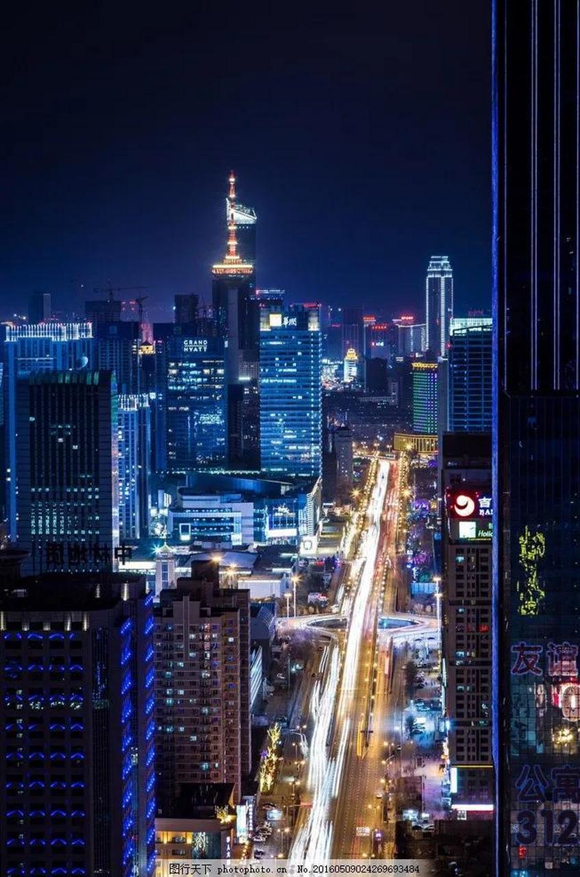从抚顺到沈阳,从五线城市到新一线城市,这种感觉真的可以用耳目一新来