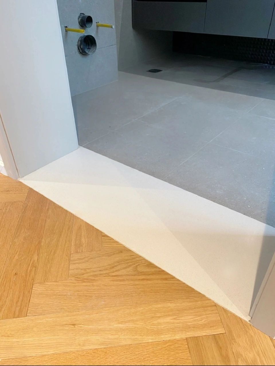 门槛石怎么选?到底能不能用白色? 门槛石到底怎么选?