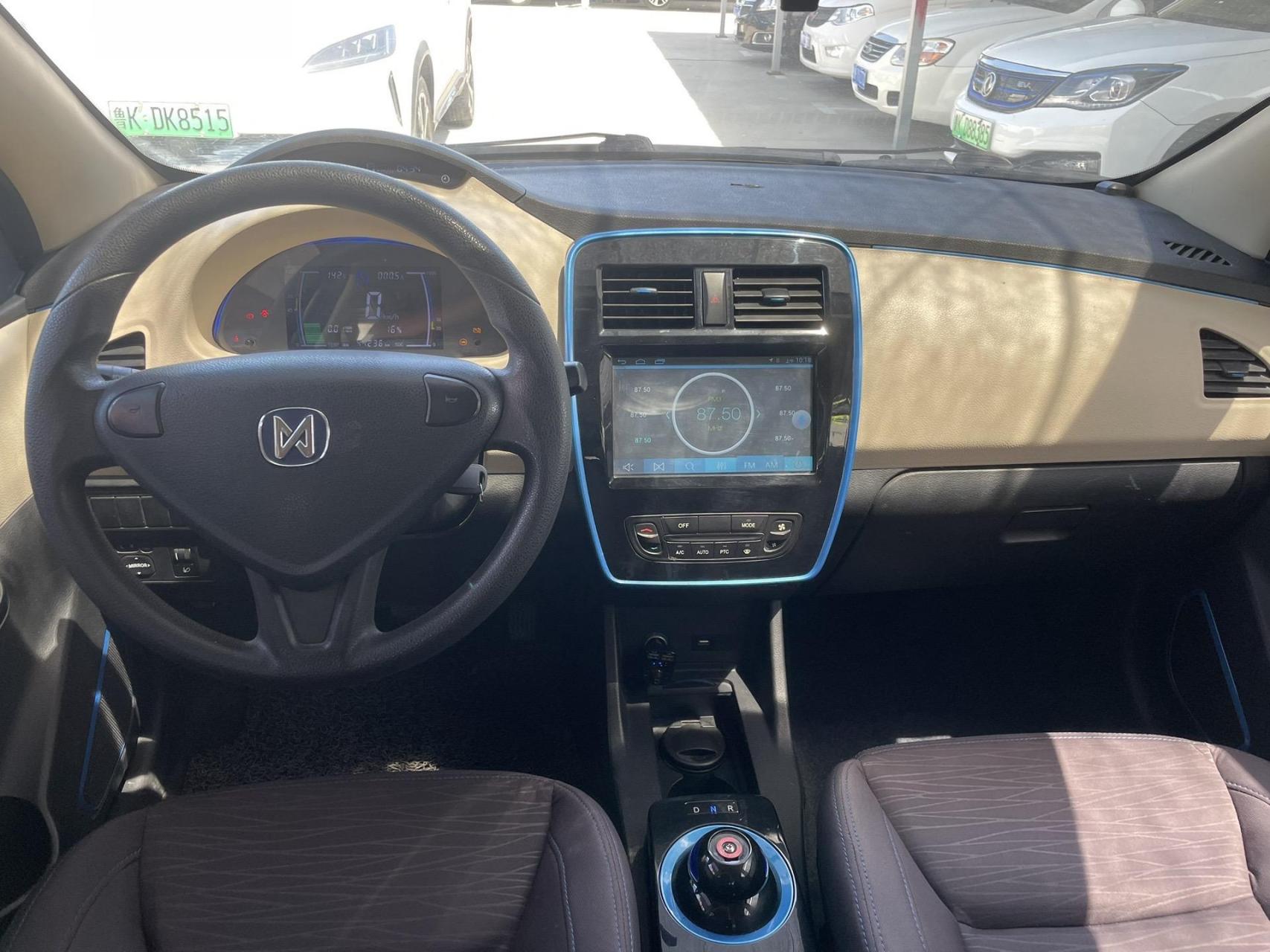 准18年江铃e160电车,续航152公里,4万多公里,旋钮档,带导航倒车影像