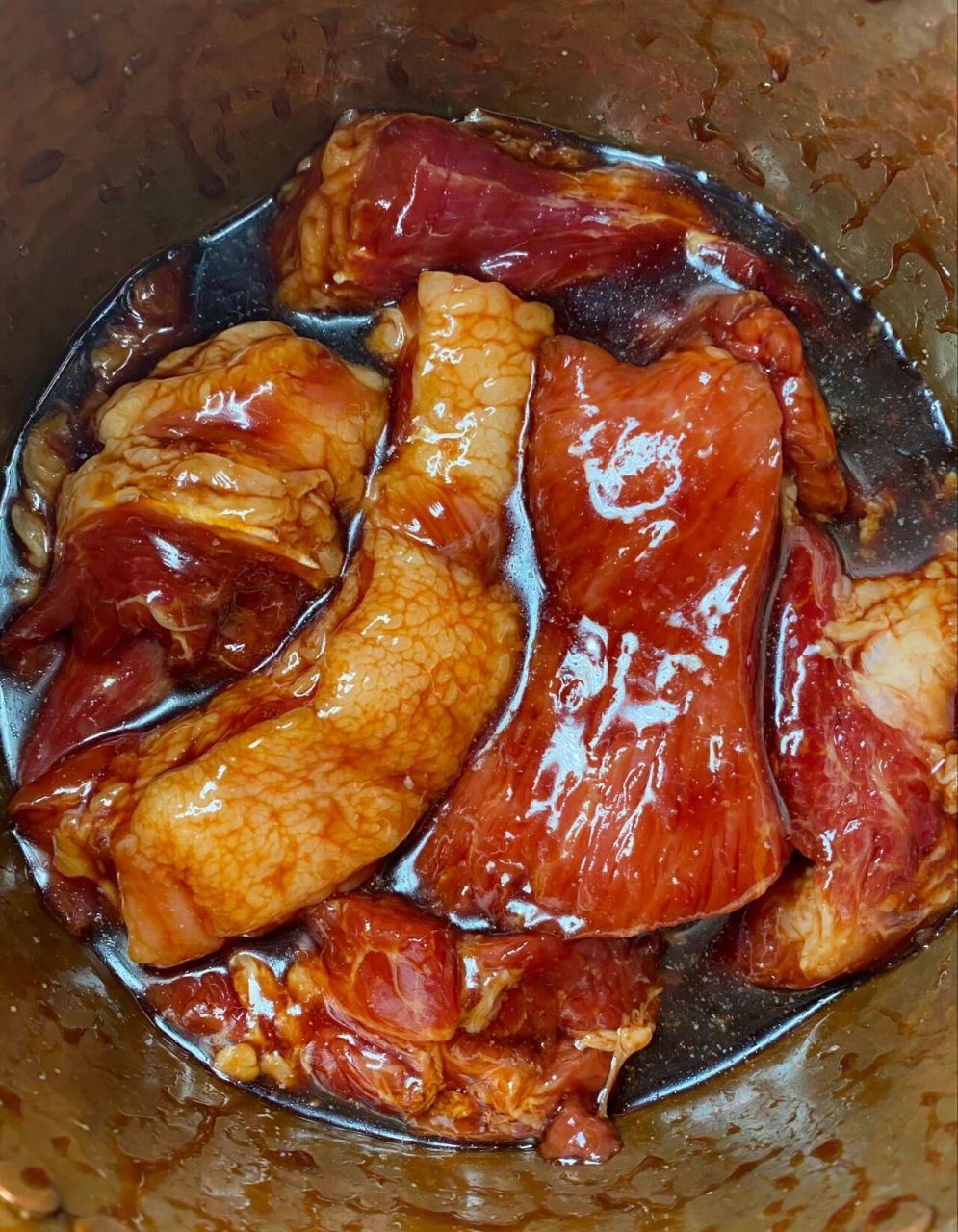 老广的味道蜜汁叉烧97上桌秒光 原料:梅花肉,酱油,腐乳汁,细砂糖