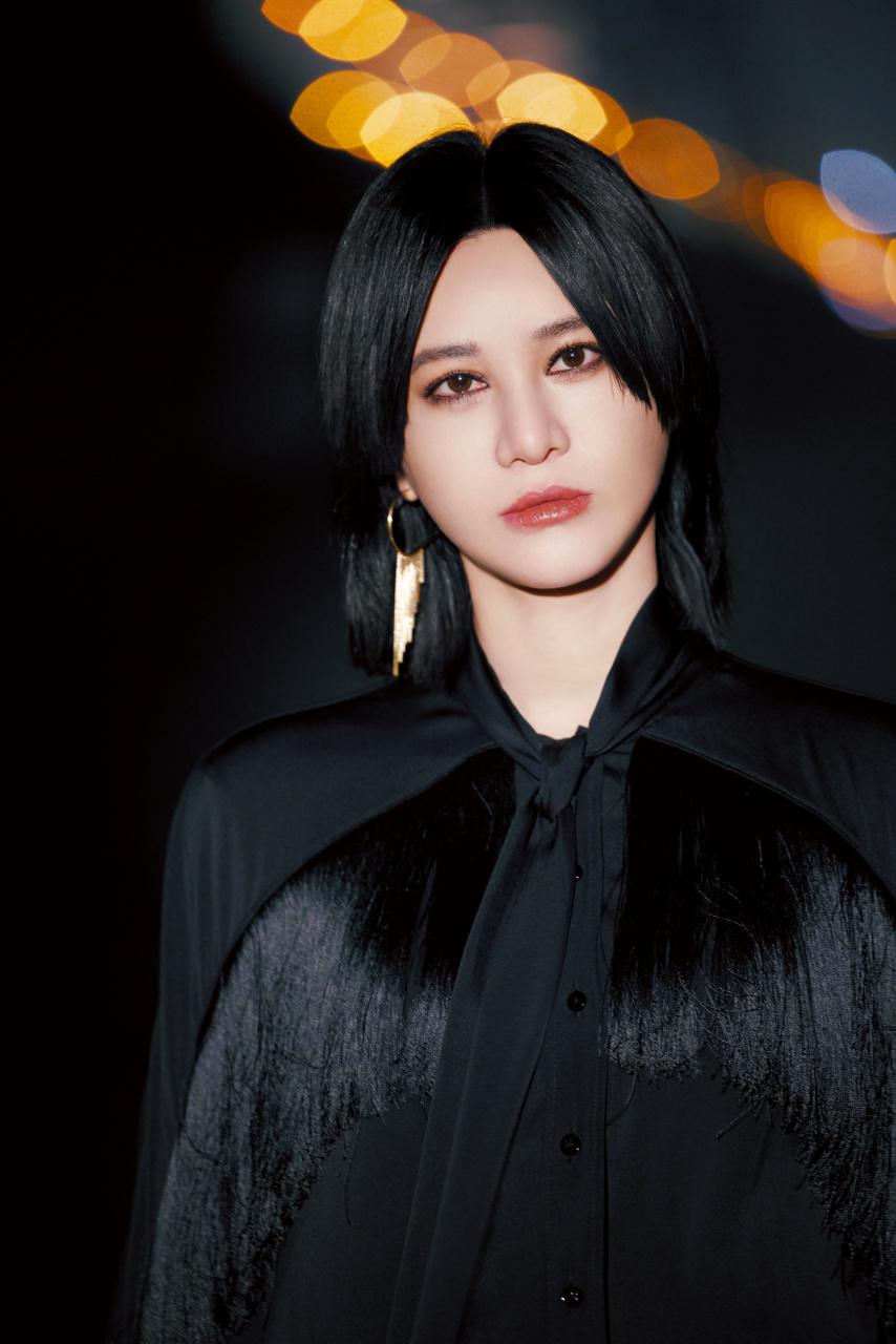 爱唱歌的大学生#声声入耳,音音刻怀,二公原创舞台上线,专属尚雯婕 和