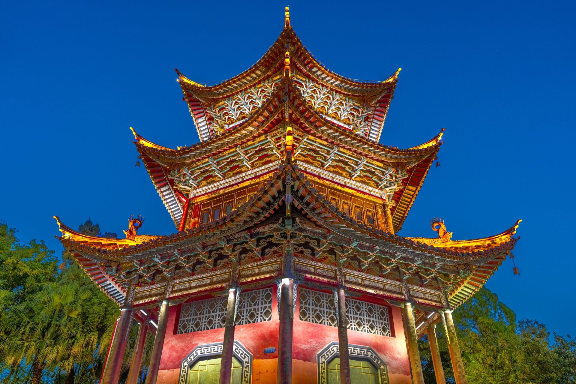 红河蒙自南湖公园