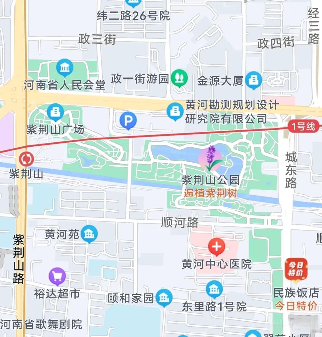 郑州紫荆山公园现在不热闹,前段时间去了紫荆山公园,整个公园里看着