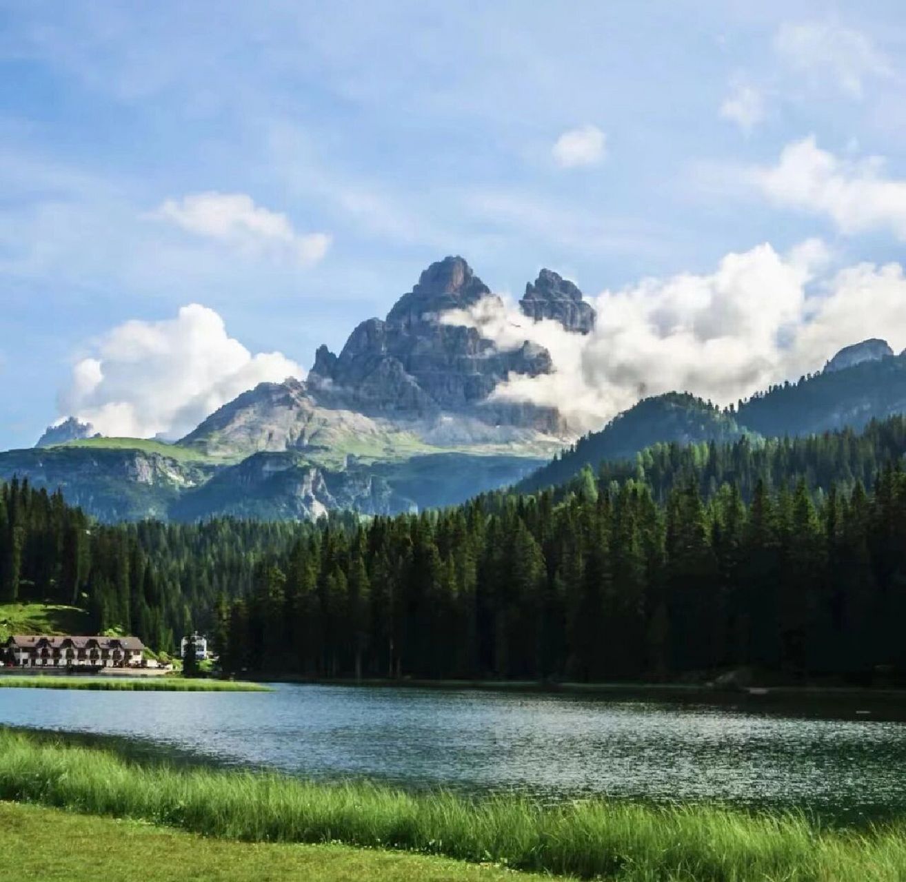 山水图片 微信头像 山管人丁,水管财!事业男和山水图片,更配!