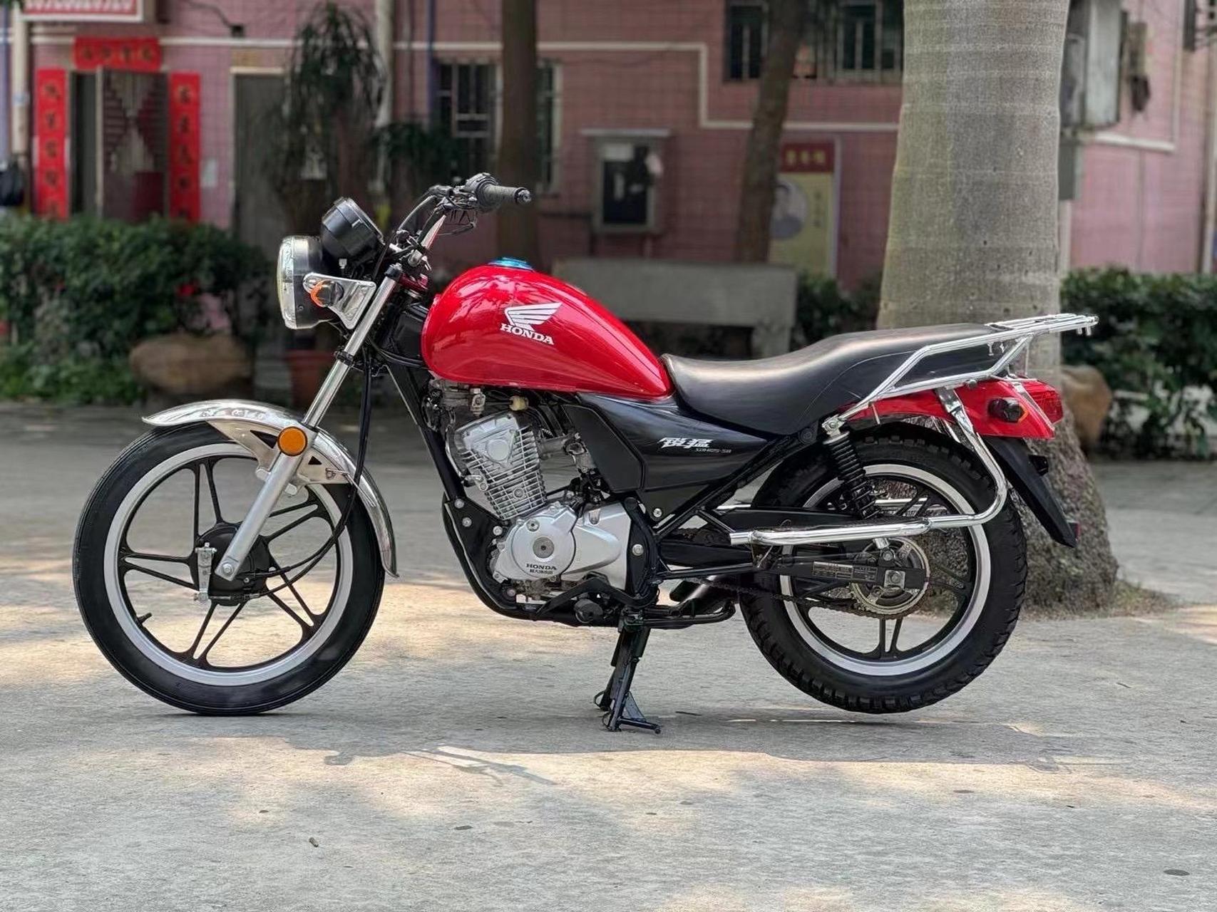 新大洲本田cbf125t-锐猛太子 超级省油耐用 前后轮胎饱满 发动机无