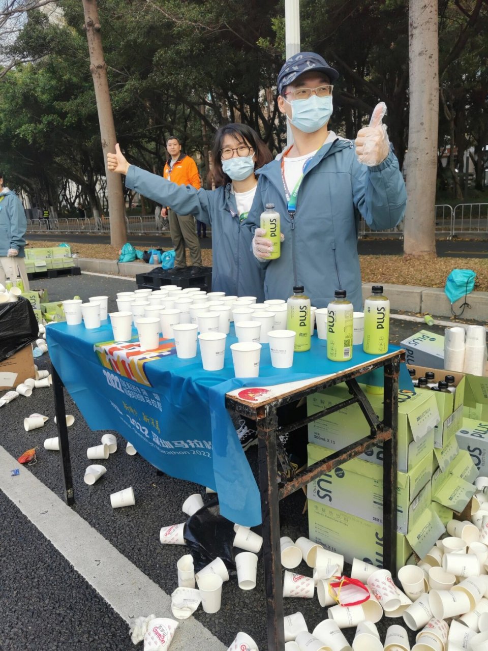 2022 深圳马拉松赛道补给分享 深圳马拉松前20 公里的补给站分享: 1