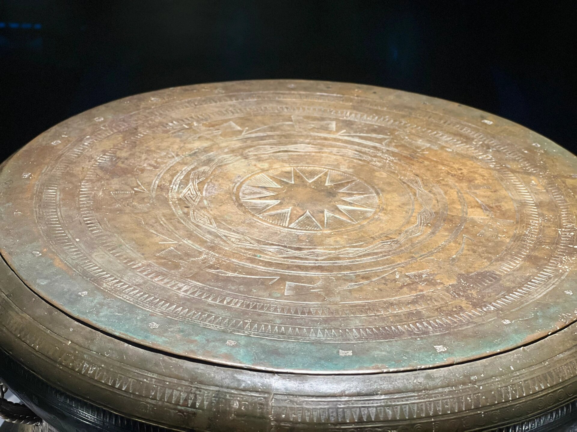 多彩民艺|西汉时期翔鹭纹铜鼓