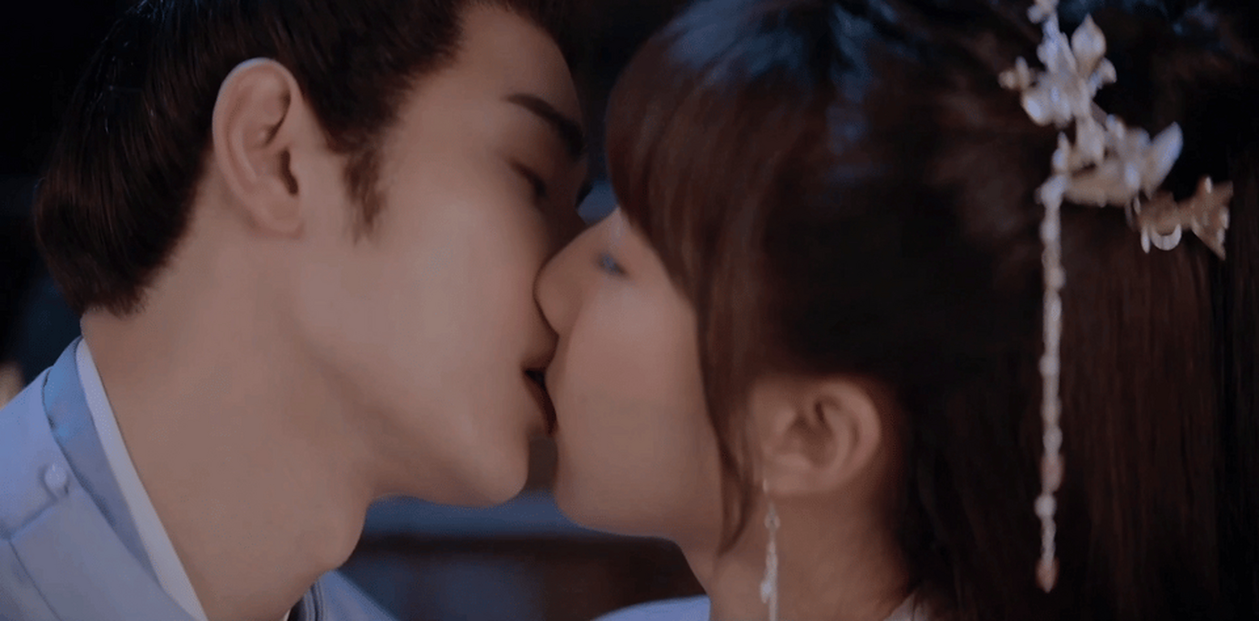 王宽小景三年前后吻戏变化##王佑硕苏晓彤三年前后