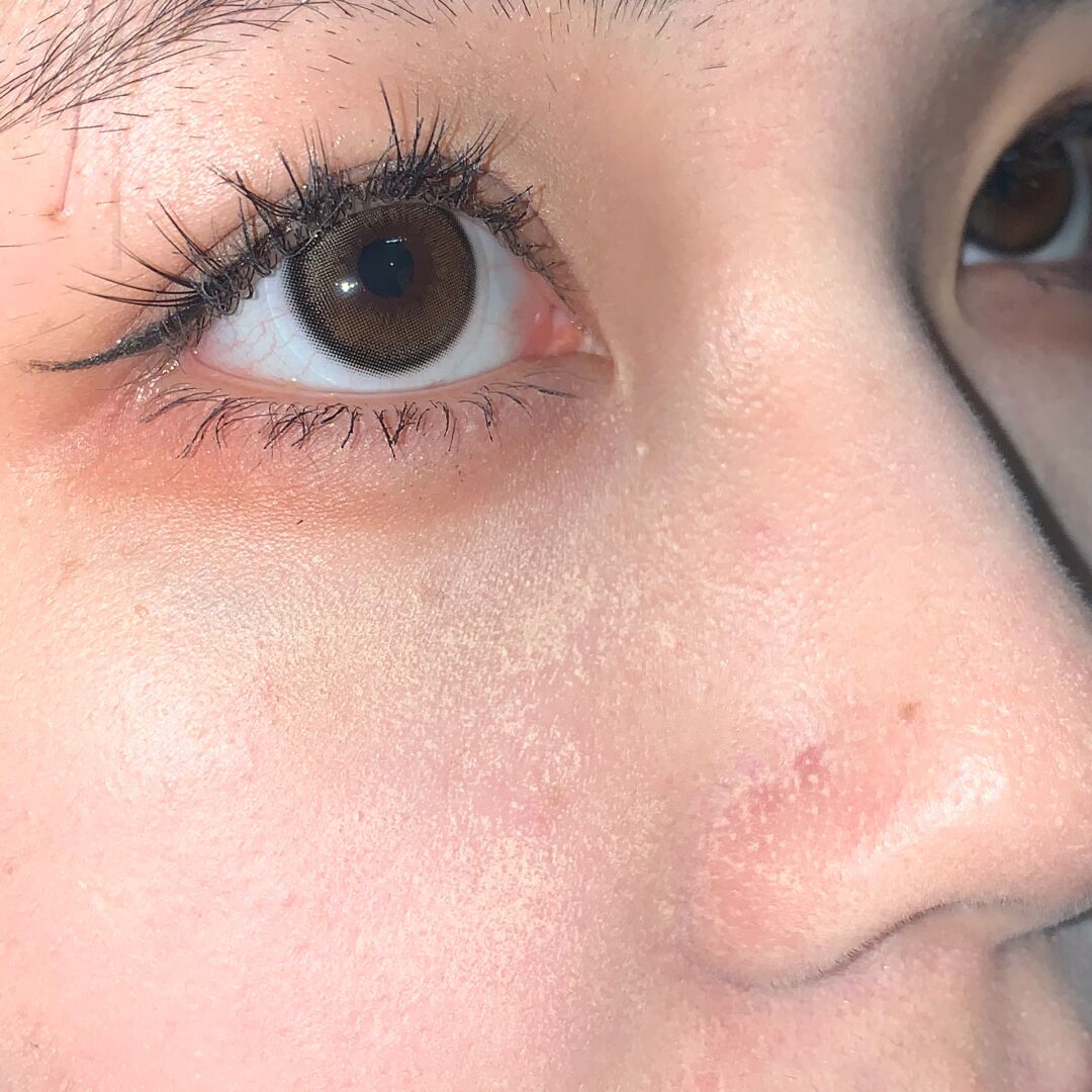 姐妹们为什么粉底总会斑驳结块 不管用什么粉底液底妆都很不服帖 姐妹