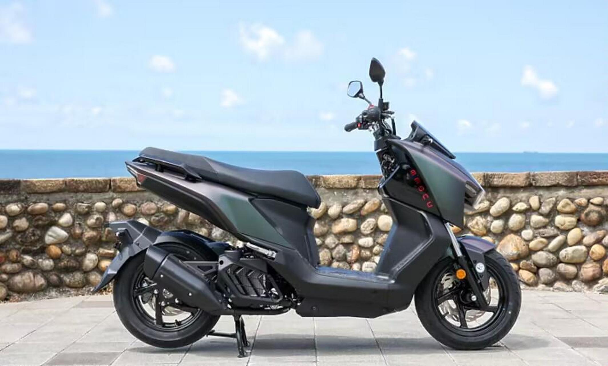 三阳摩托(sym)推出曼巴150gt踏板.