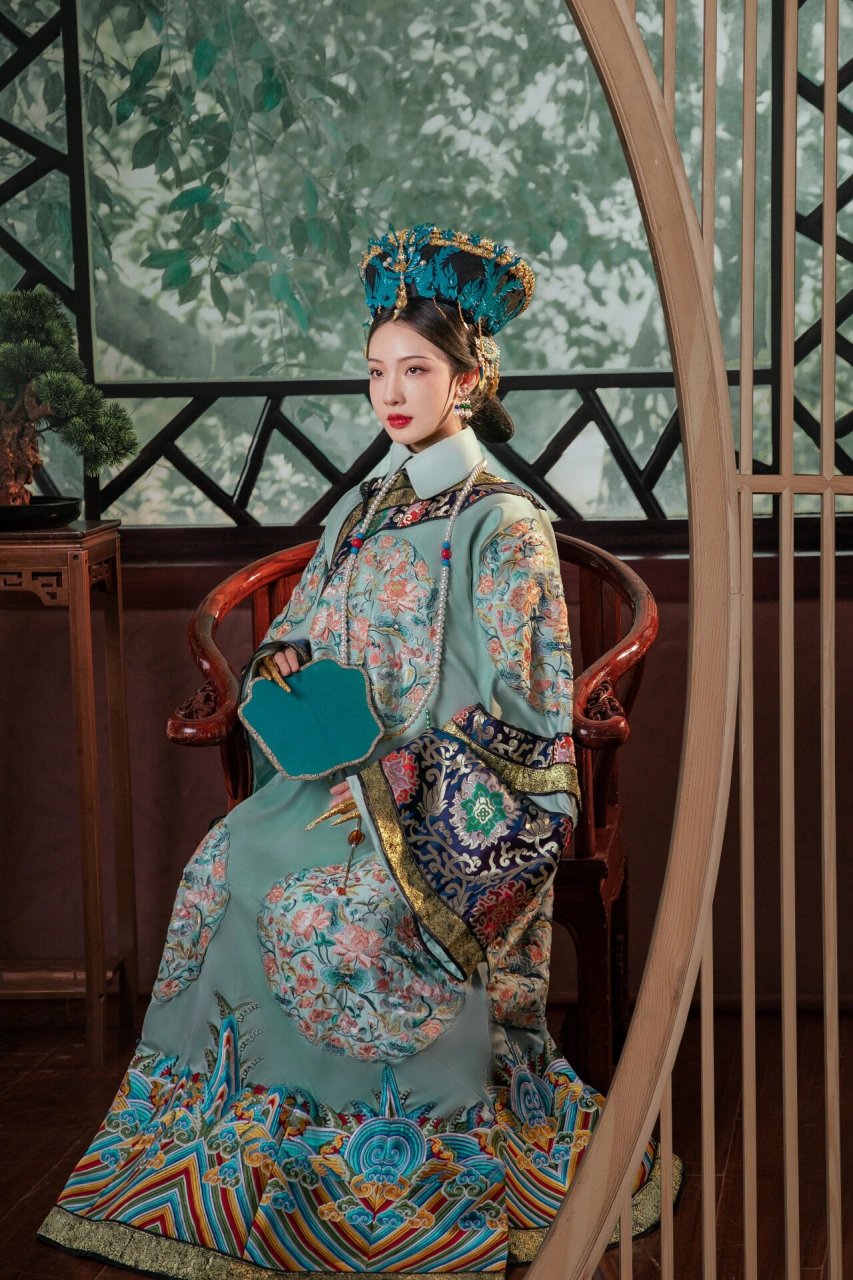 正宫娘娘✅气场的清宫写真 | 古风写真 穿越清宫,做一次正宫娘娘