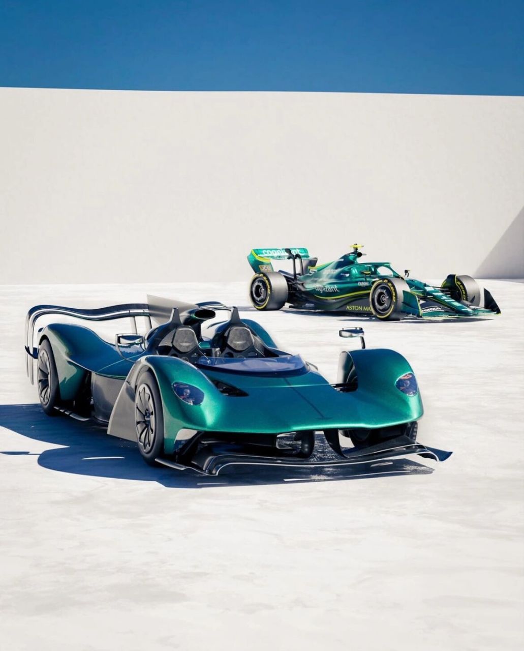 阿斯顿马丁valkyrie女武神 当今的超跑当中可以说是没有对手,和真实的