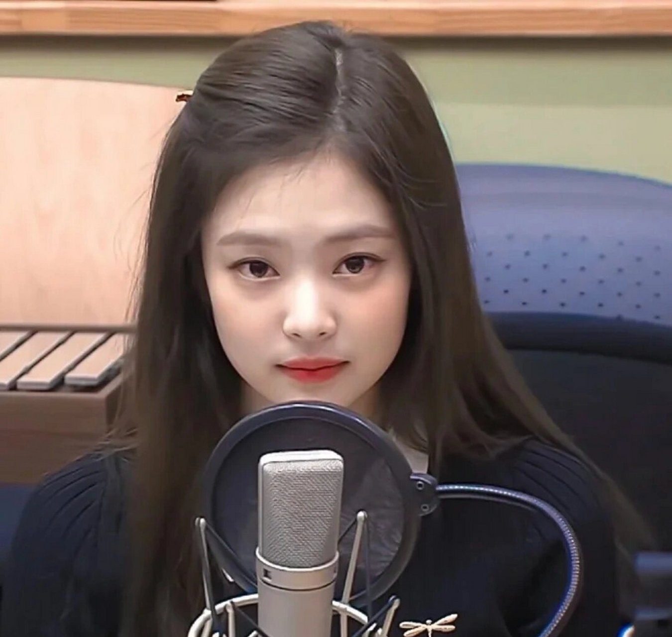 blackpink头像-金珍妮 抖音里求图的姐妹们,可以从这里拿图哟