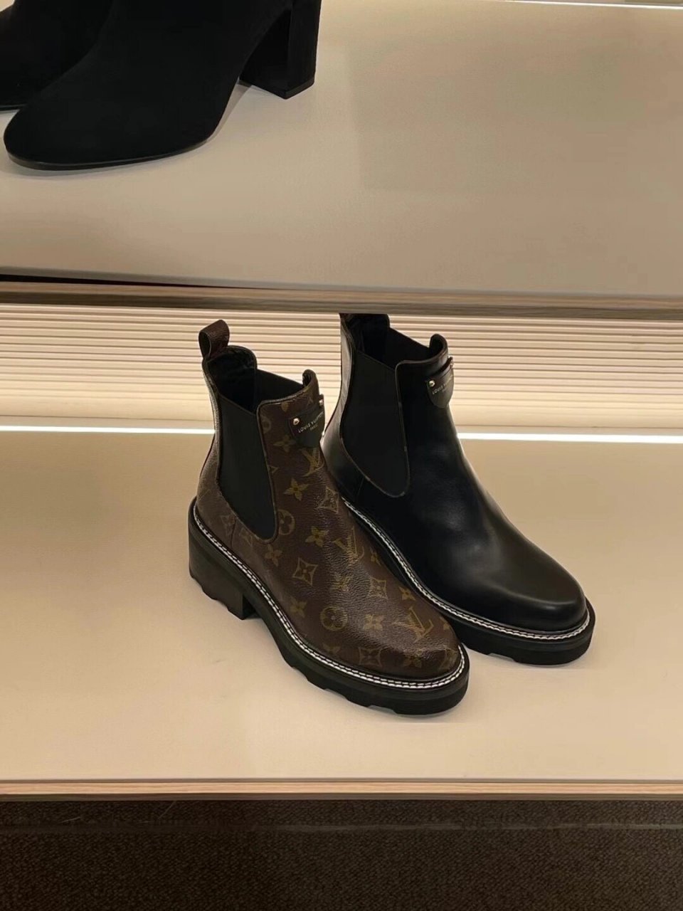 lv 秋冬靴子推荐