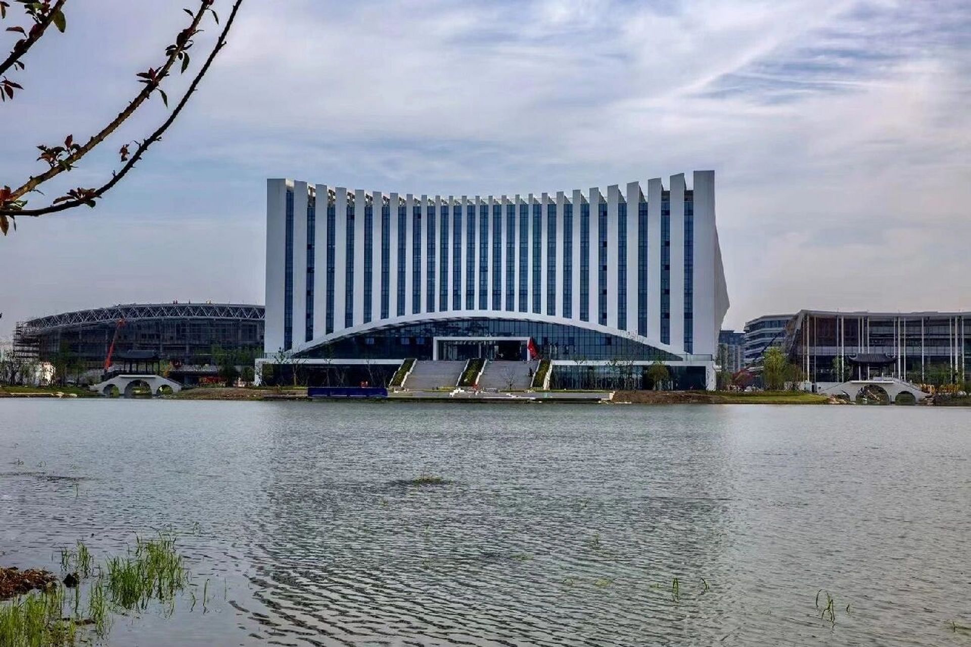 浙江水利水电学院湖州图片